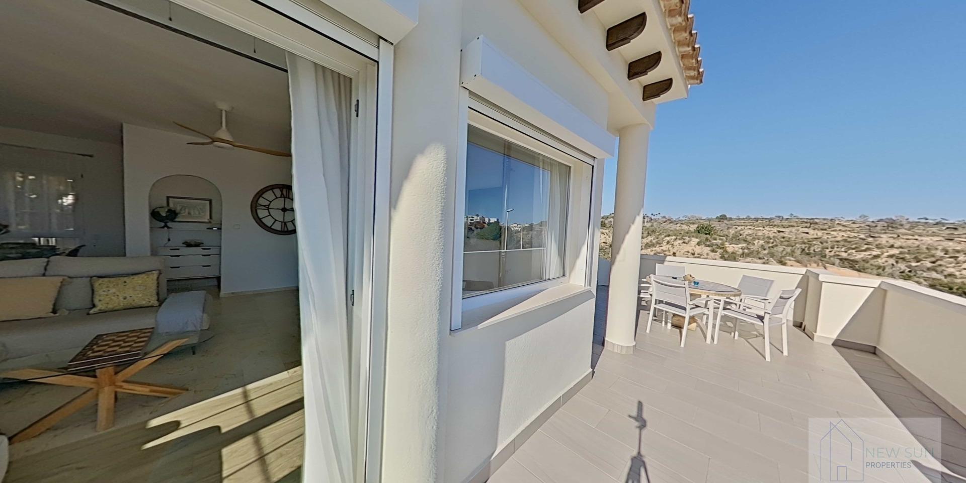 For sale of villa in Orihuela Costa