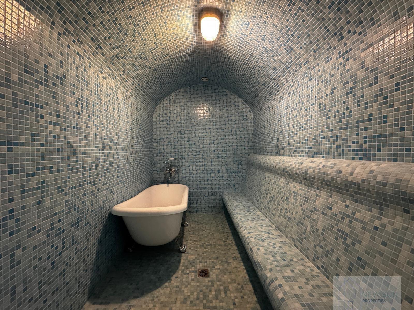 For sale of villa in Orihuela Costa