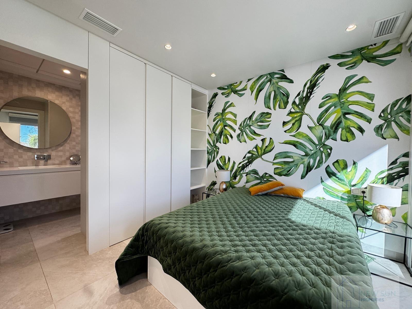 For sale of villa in Orihuela Costa