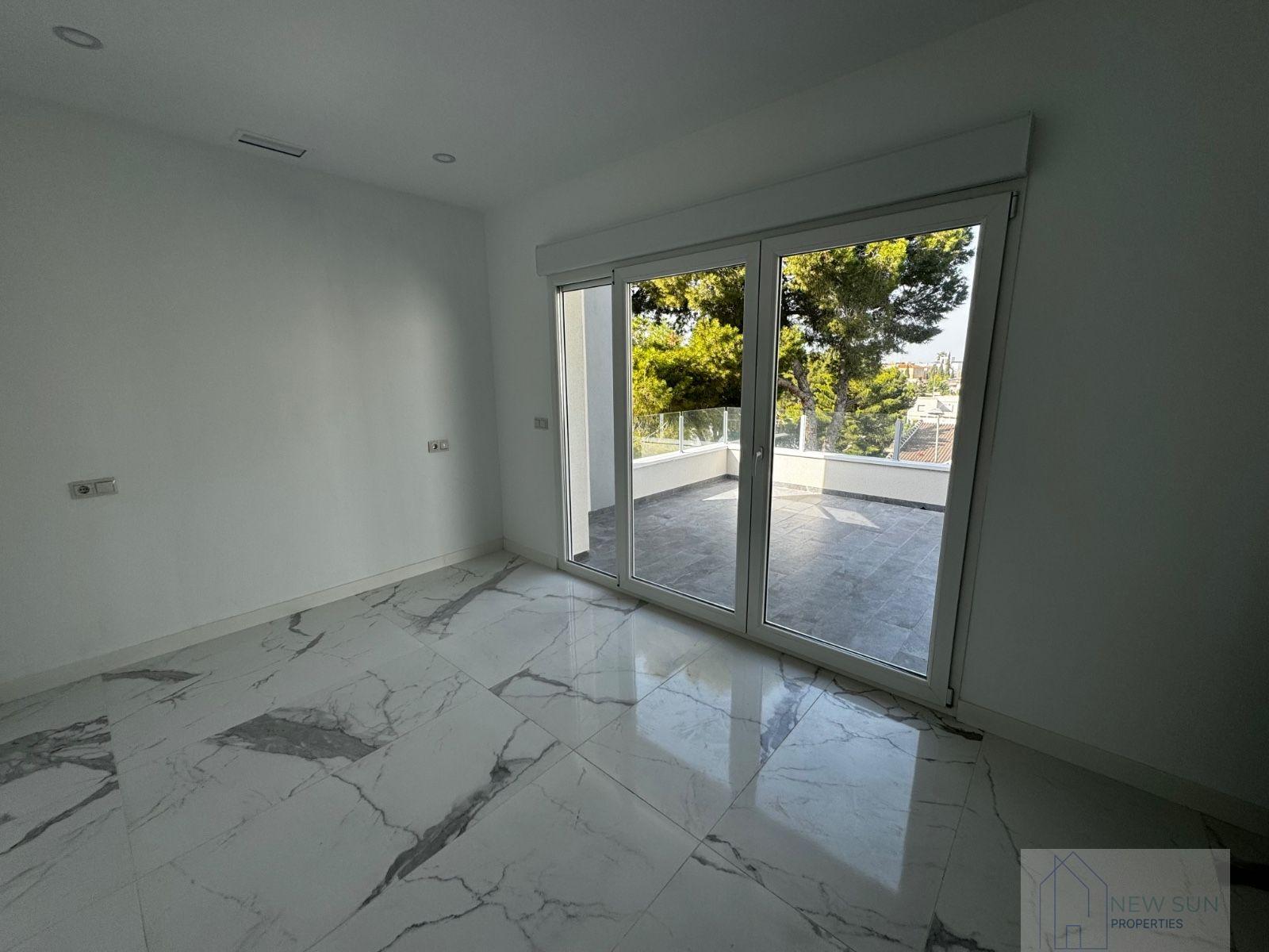 Venta de chalet en Torrevieja