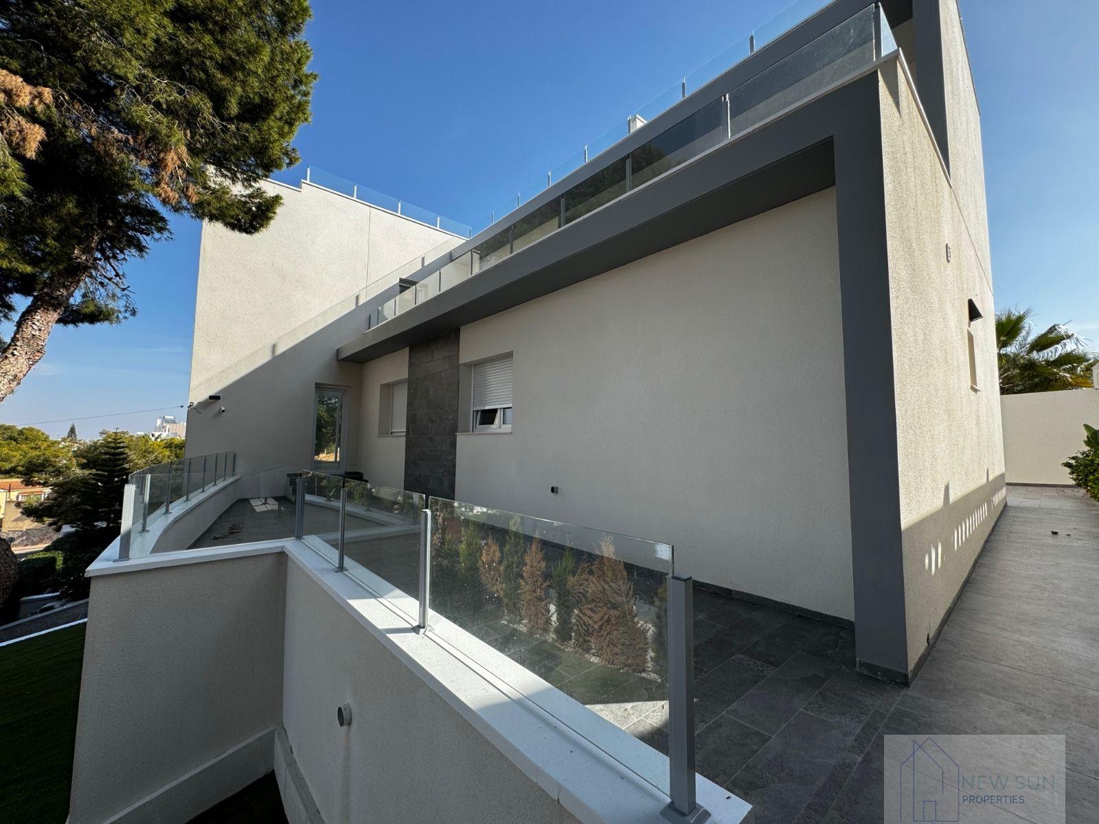 Venta de chalet en Torrevieja