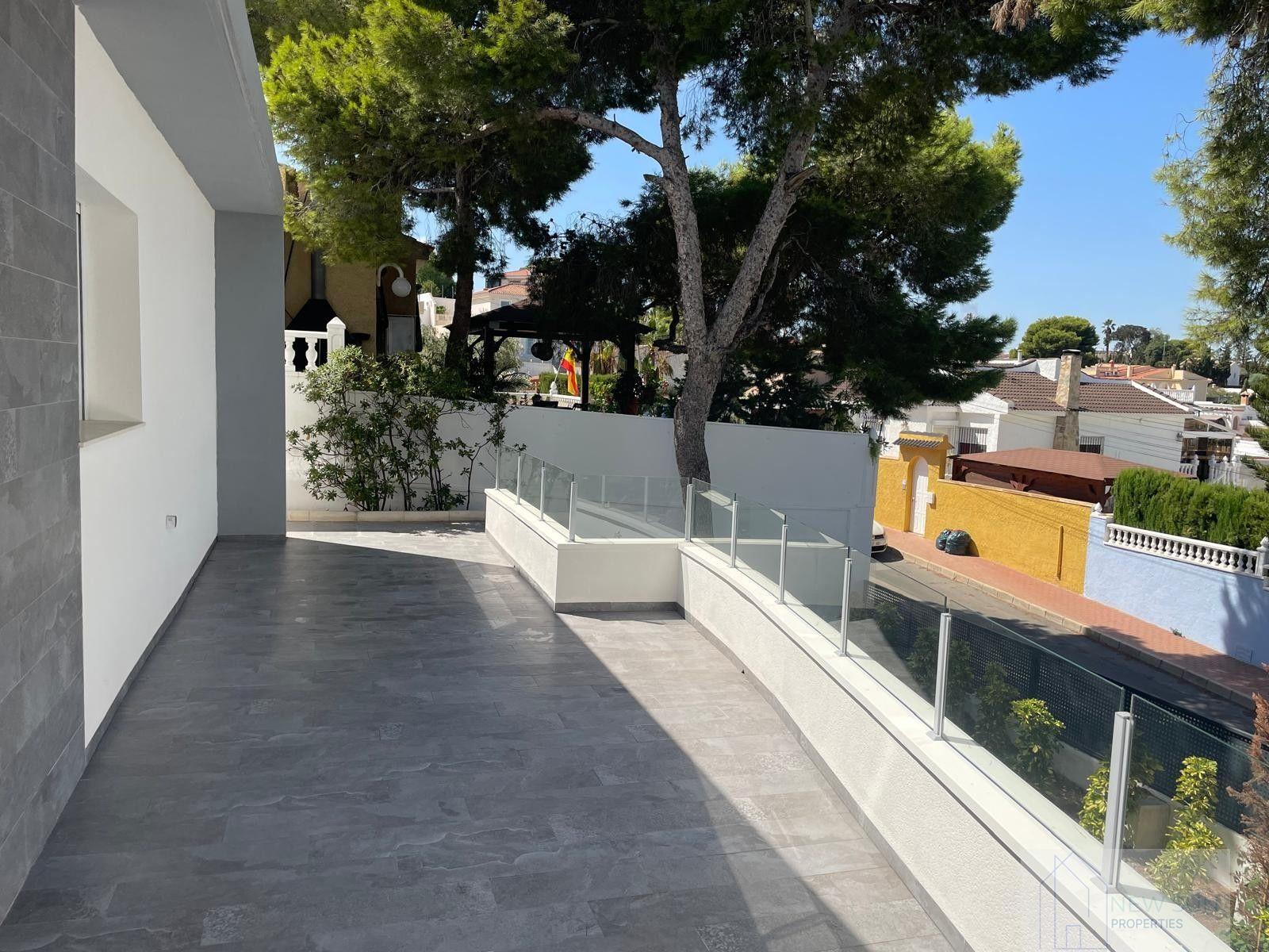 Venta de chalet en Torrevieja
