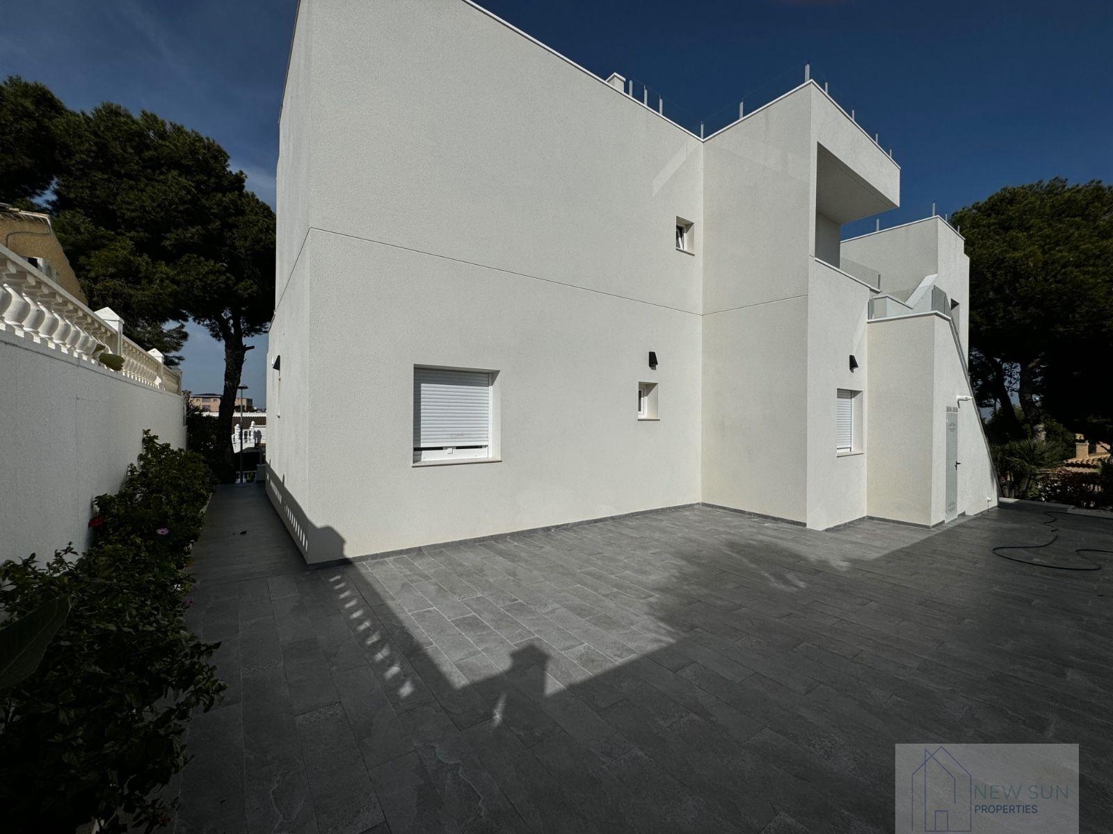 Venta de chalet en Torrevieja