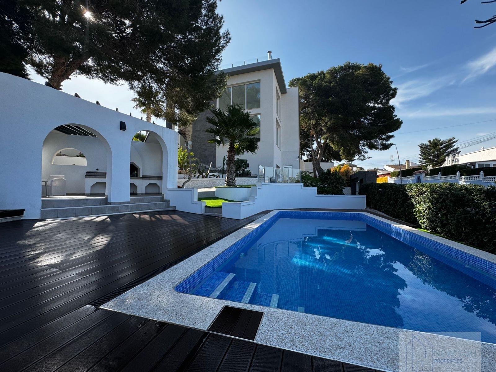Venta de chalet en Torrevieja