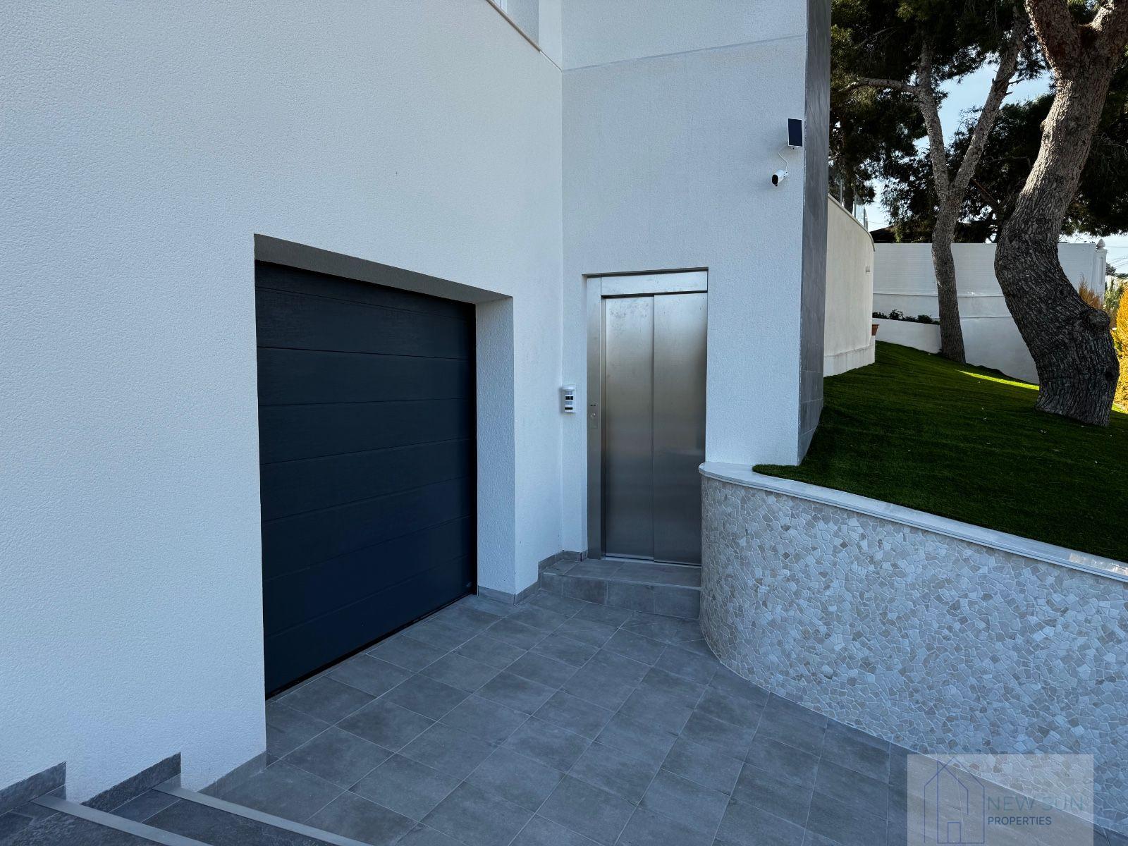 Venta de chalet en Torrevieja