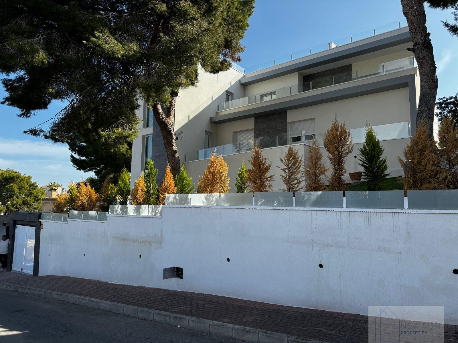 Venta de chalet en Torrevieja