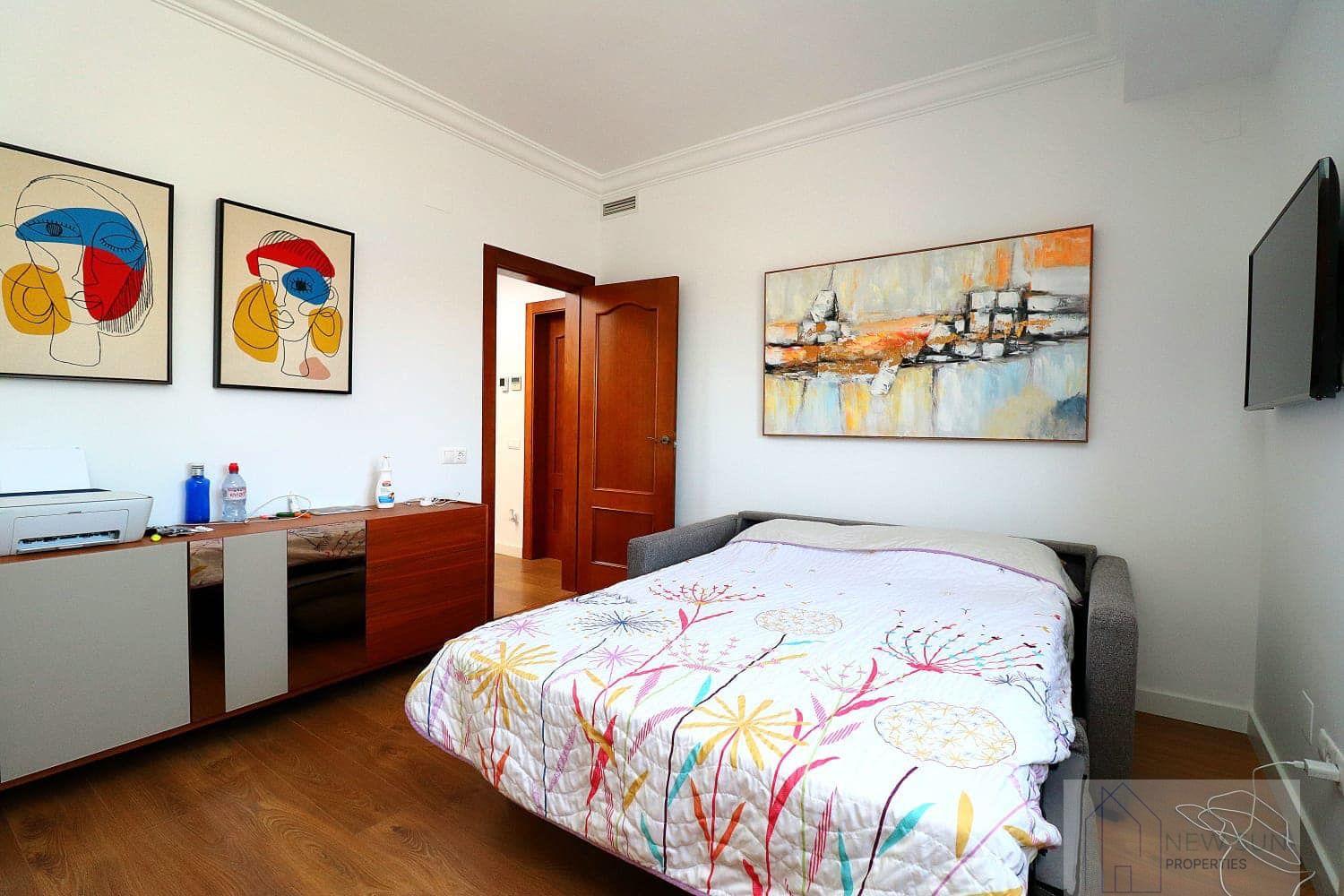 For sale of villa in Orihuela Costa