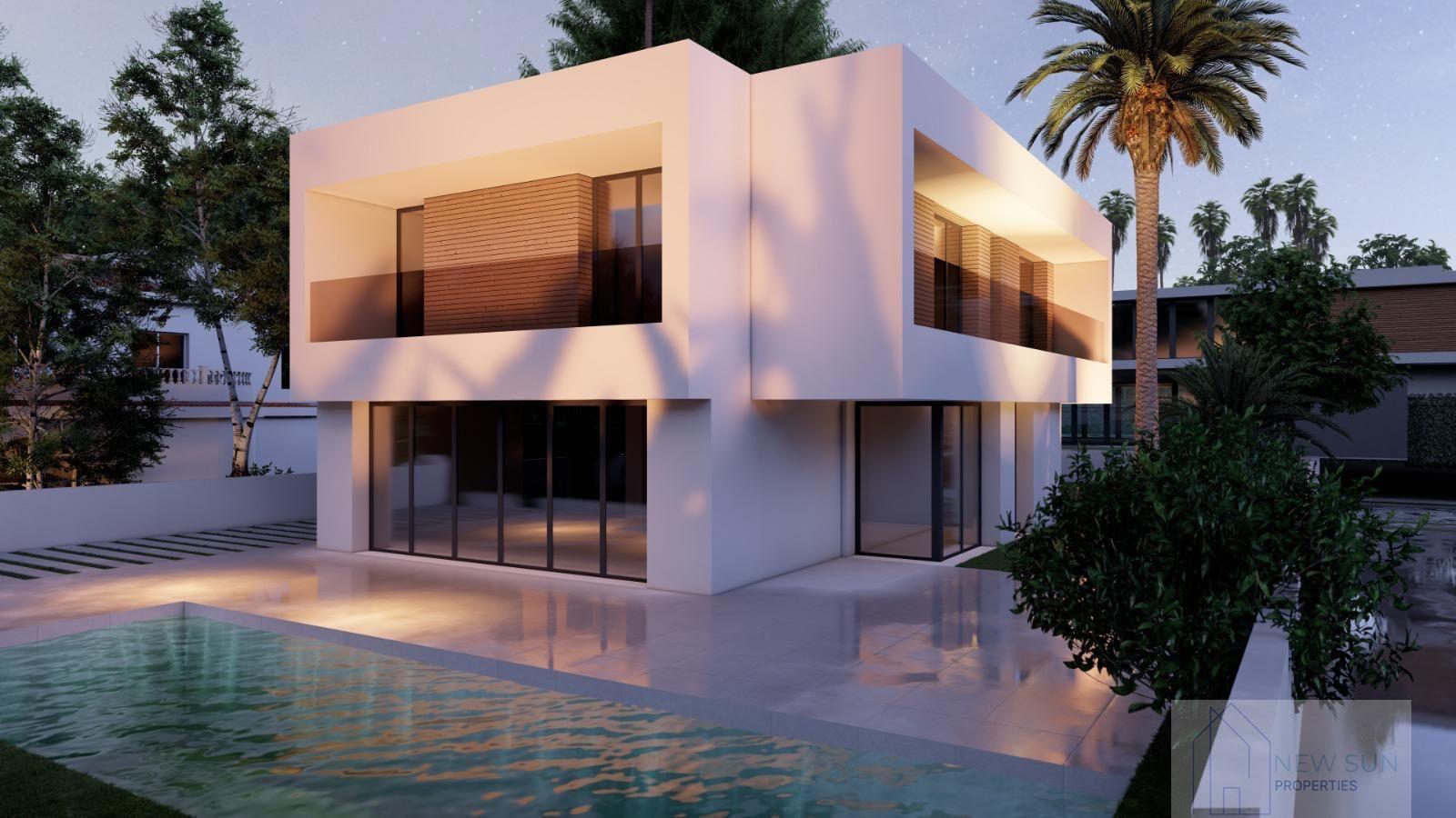 For sale of villa in Orihuela Costa