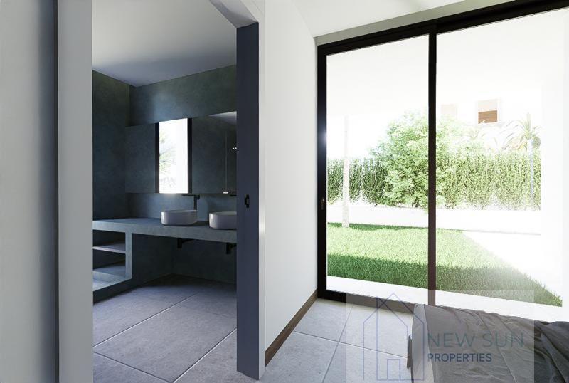 Venta de villa en Orihuela Costa