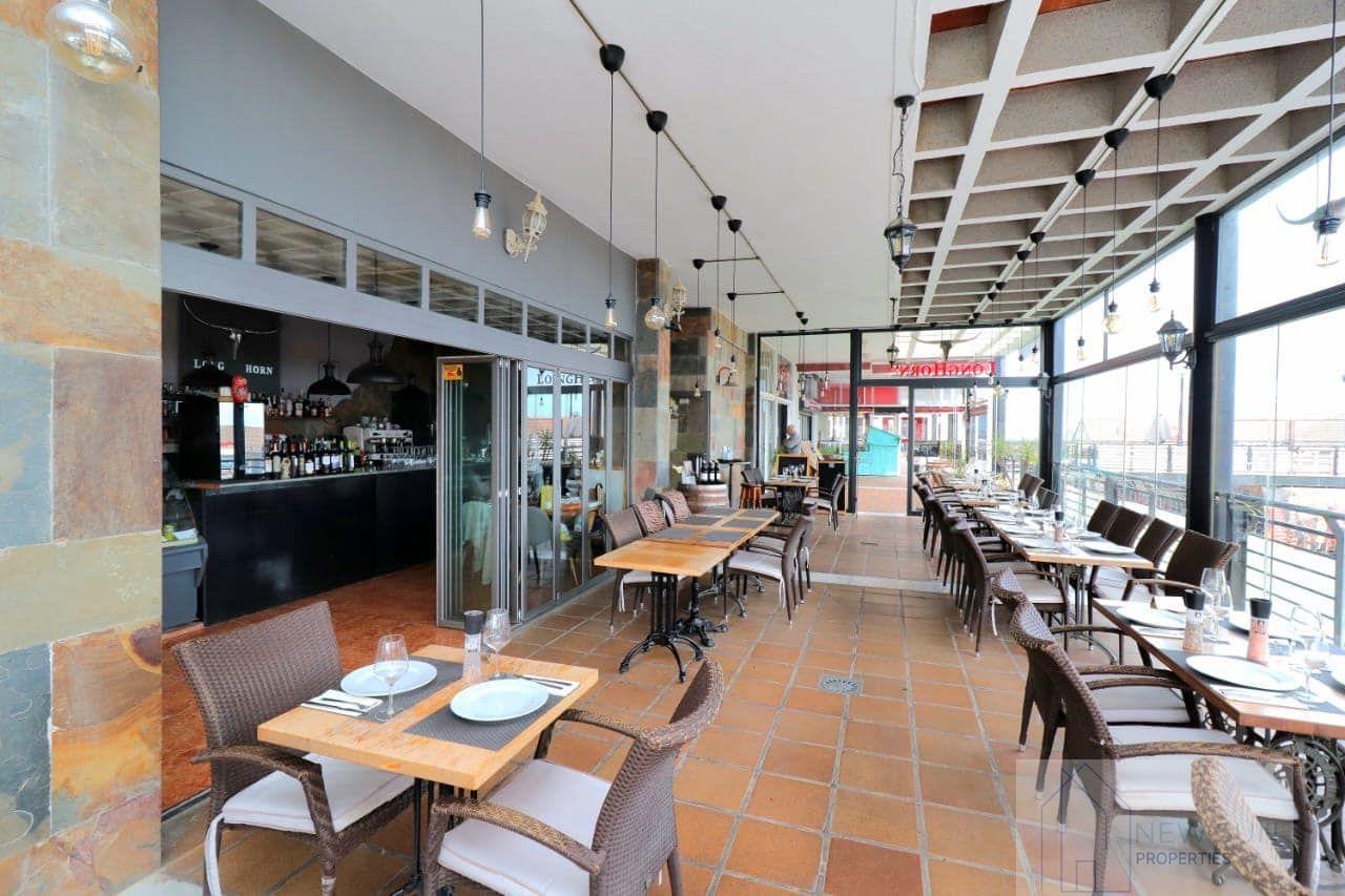 Venta de local en Orihuela Costa