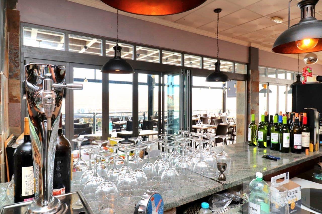 Venta de local en Orihuela Costa