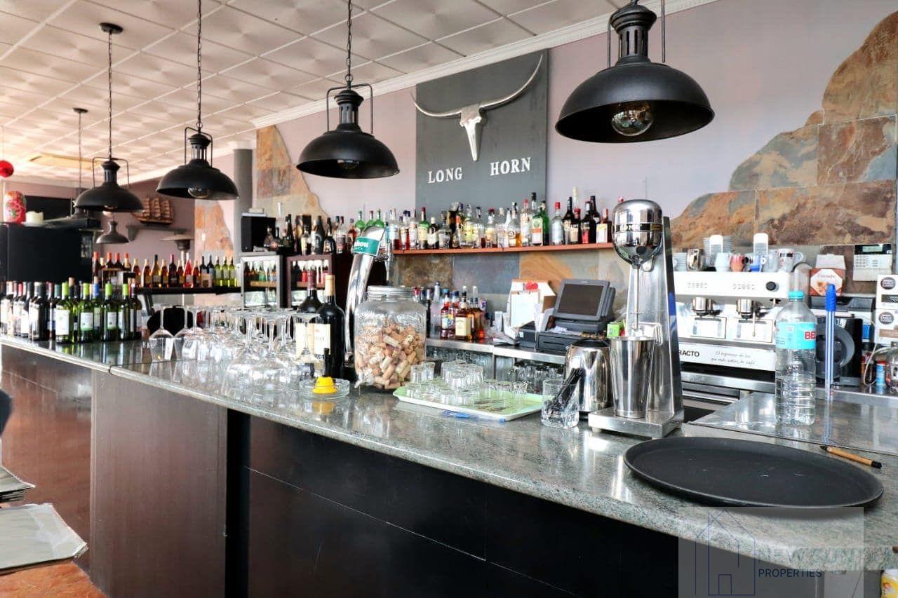 Venta de local en Orihuela Costa