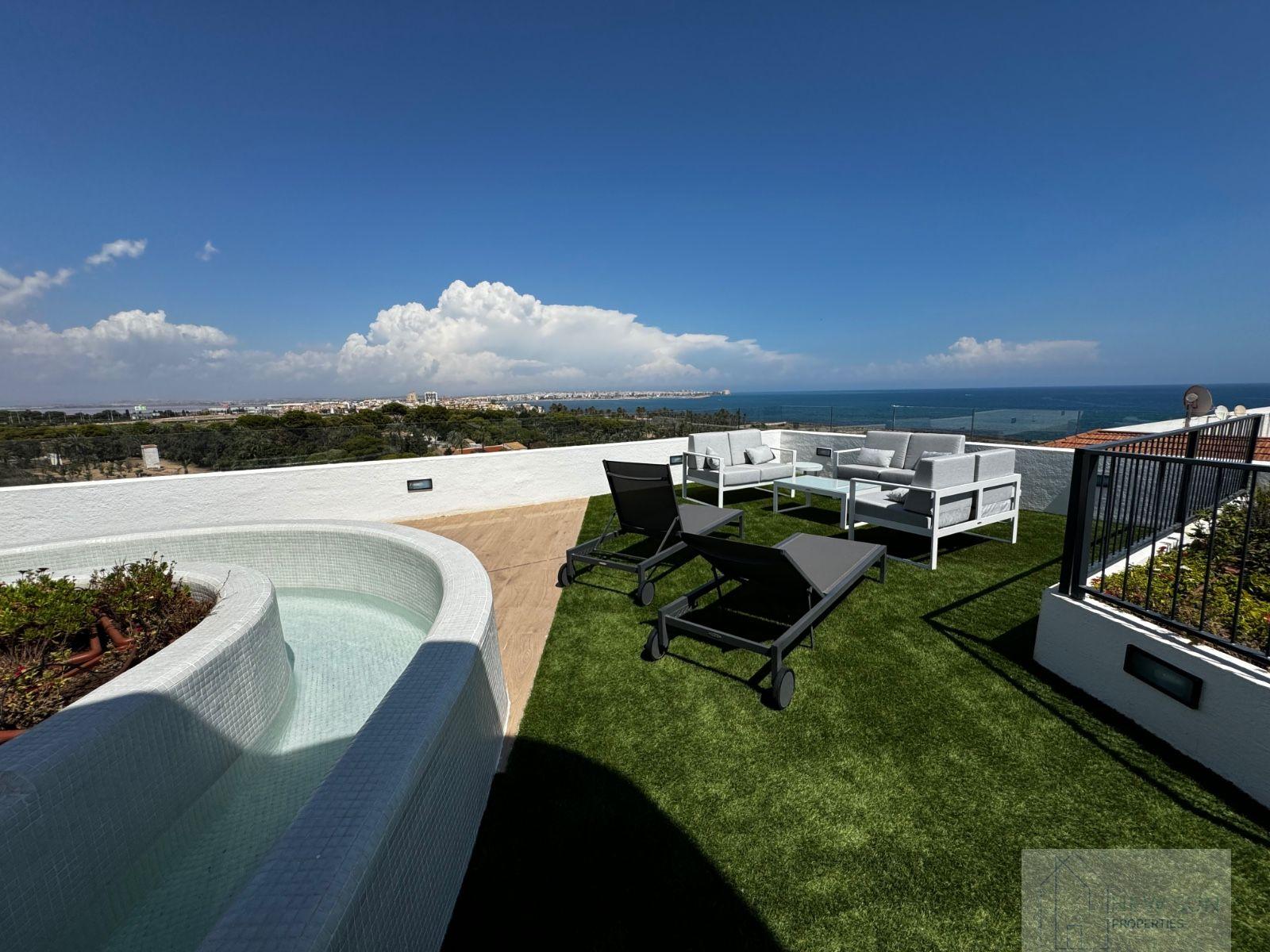 For sale of bungalow in Torrevieja