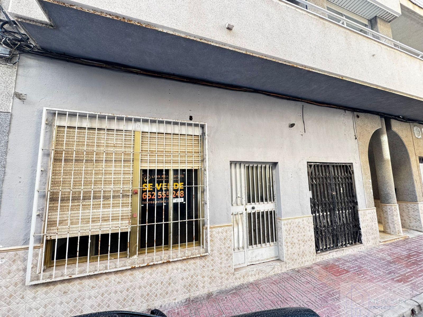 Venta de local en Torrevieja