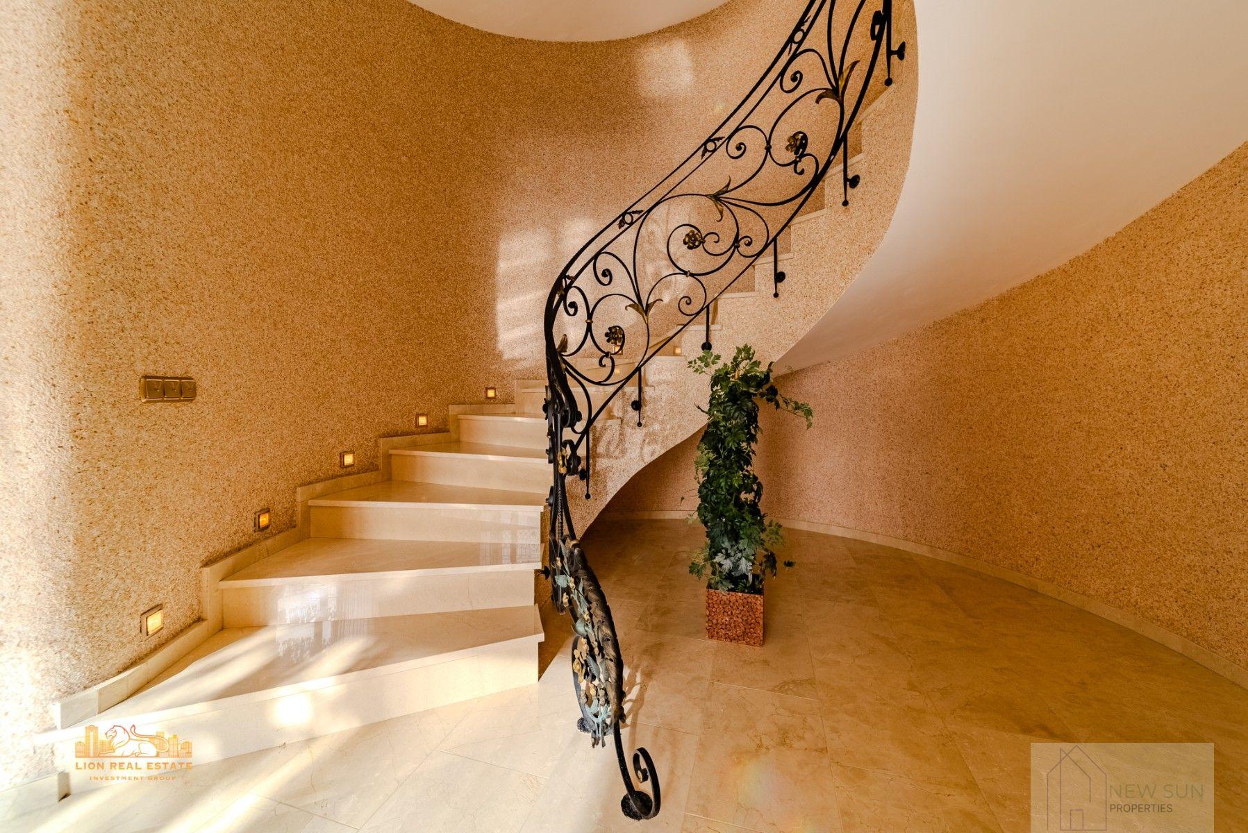 For sale of villa in Altea