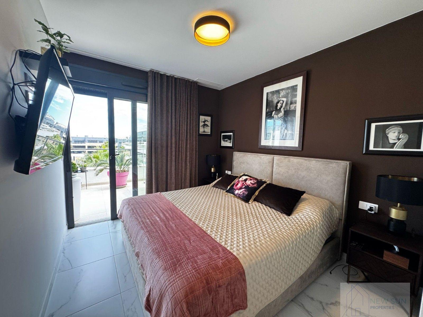 Venta de villa en Orihuela Costa