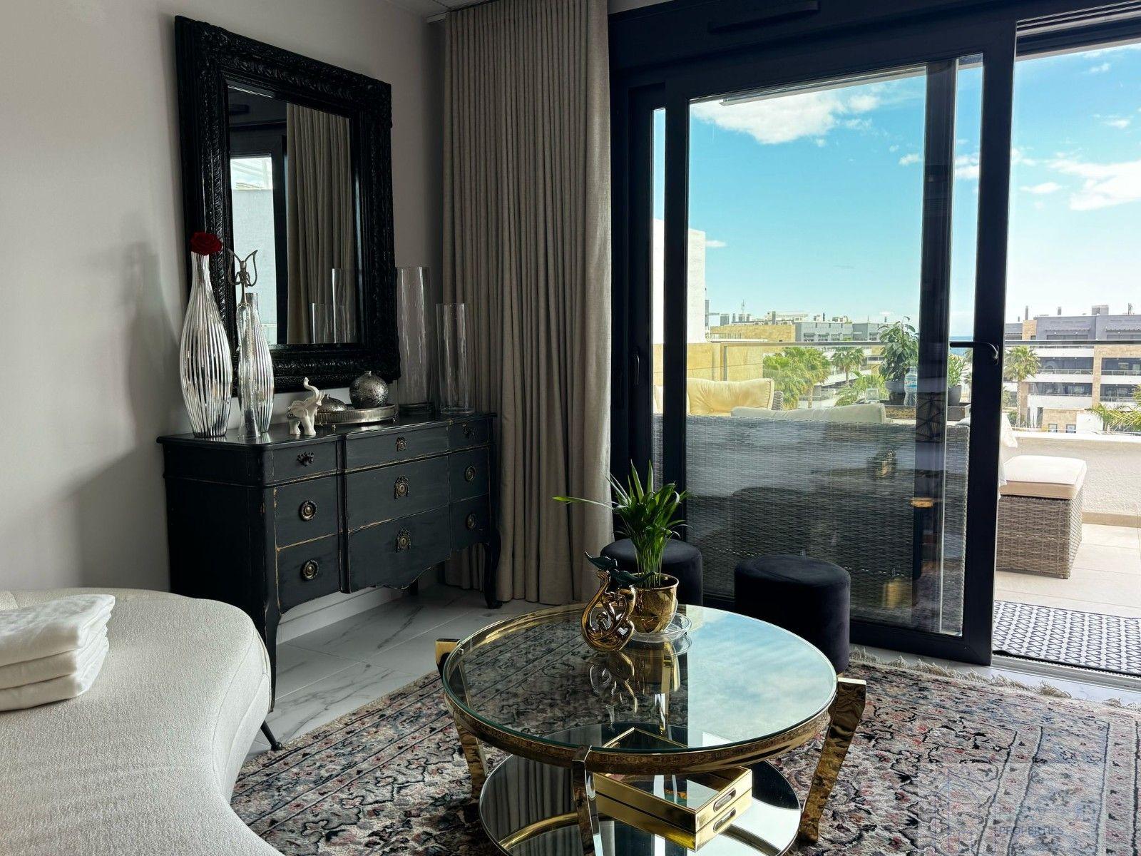 Venta de villa en Orihuela Costa