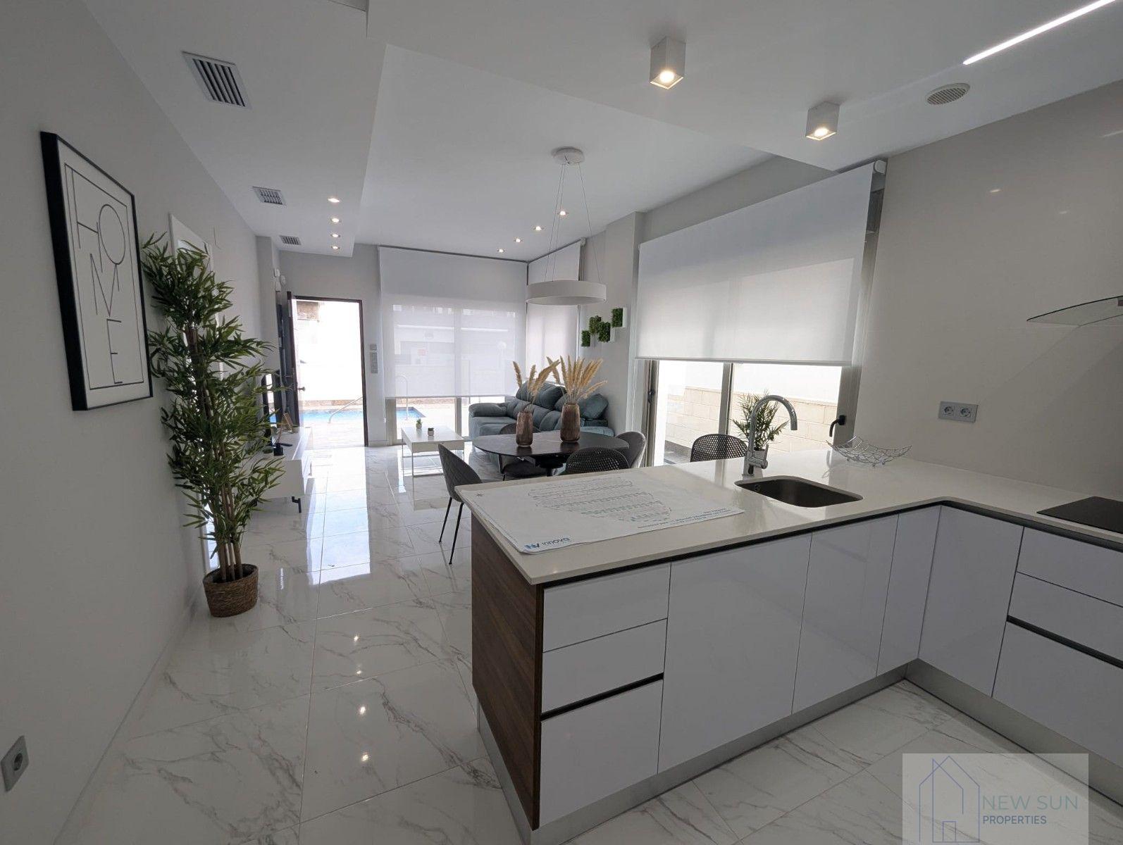 Venta de villa en Orihuela Costa