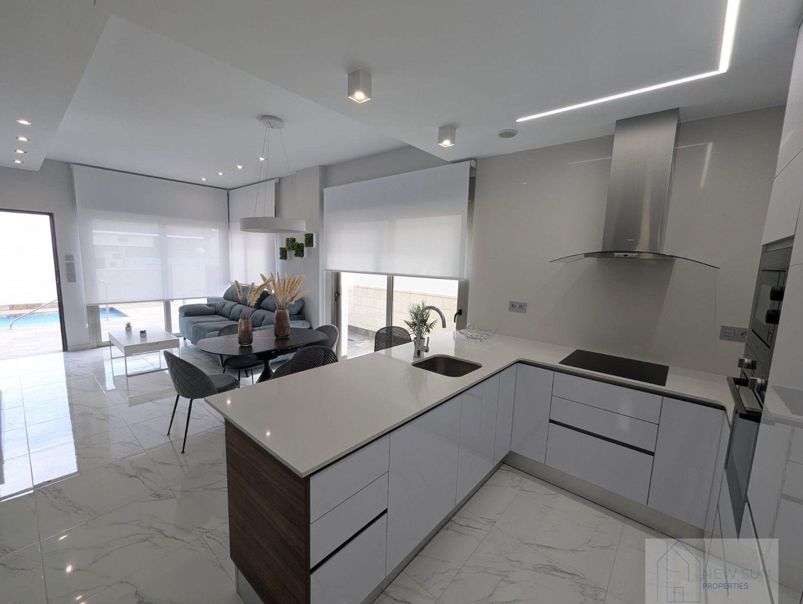 Venta de villa en Orihuela Costa