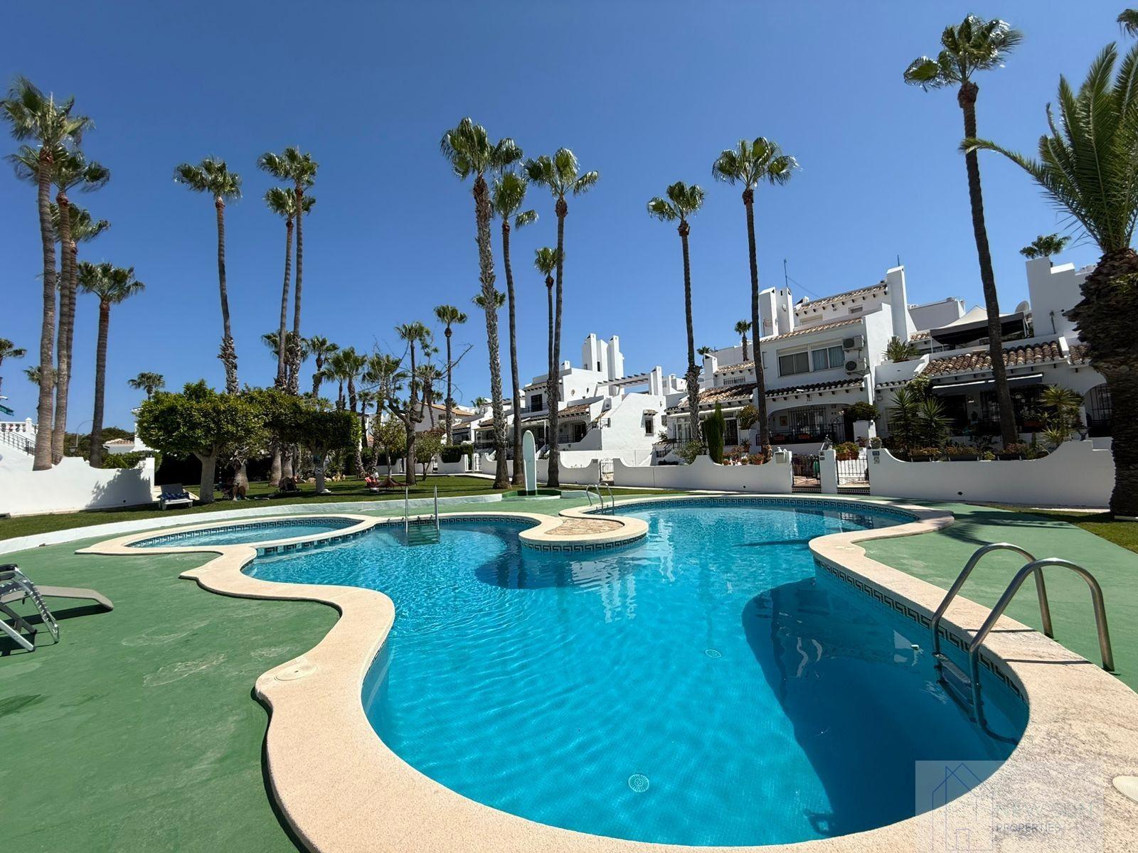 Venta de casa en Orihuela Costa
