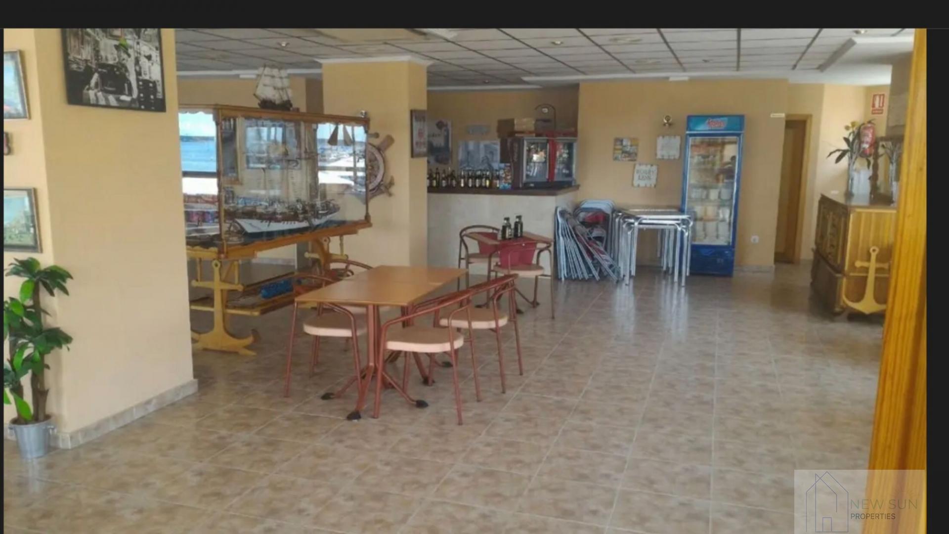 Venta de local en Torrevieja