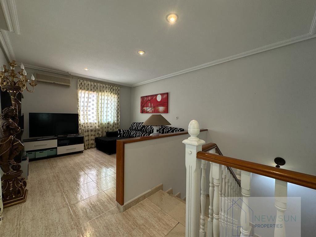 For sale of chalet in Torrevieja