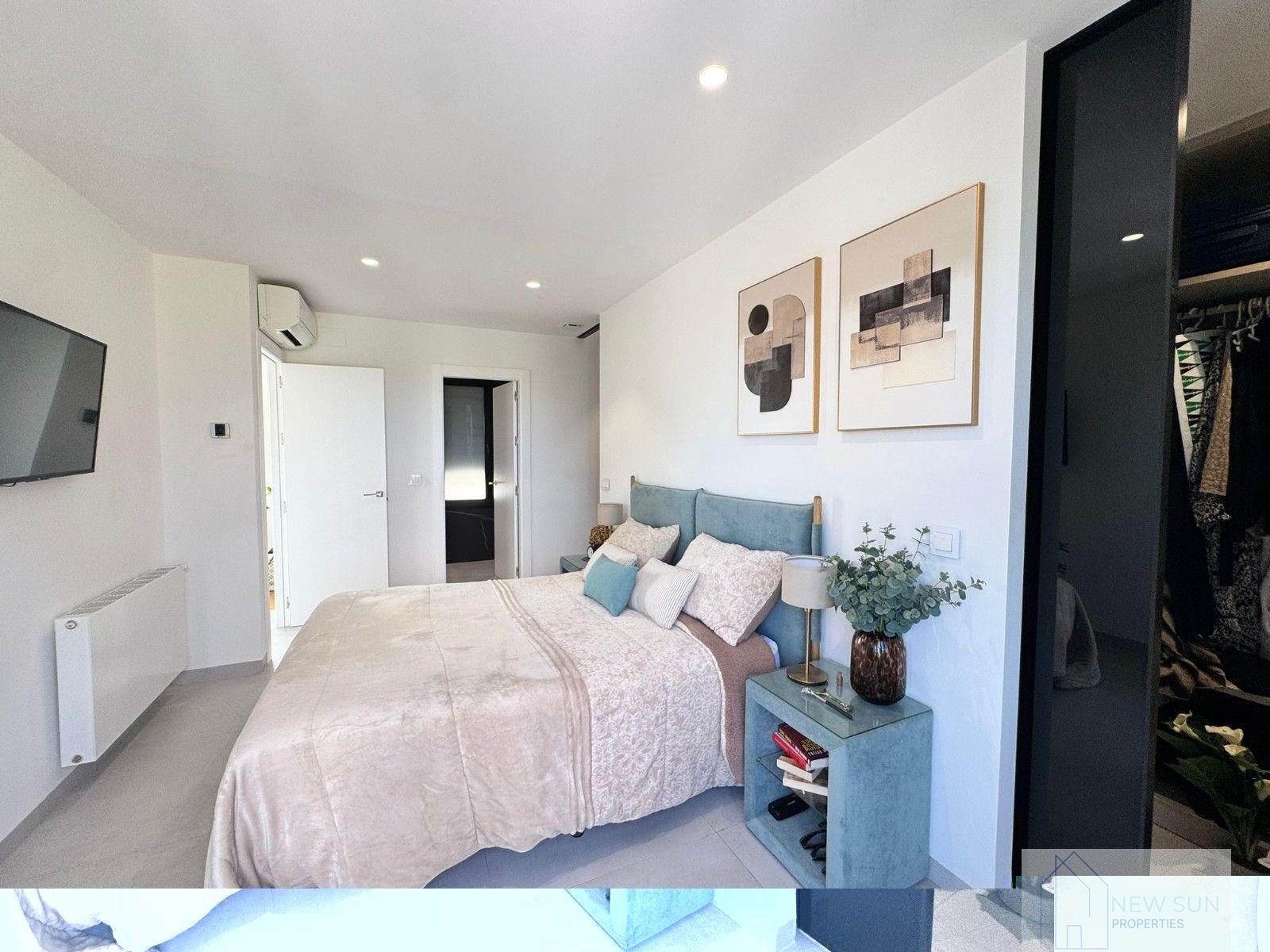 Venta de villa en Pilar de la Horadada