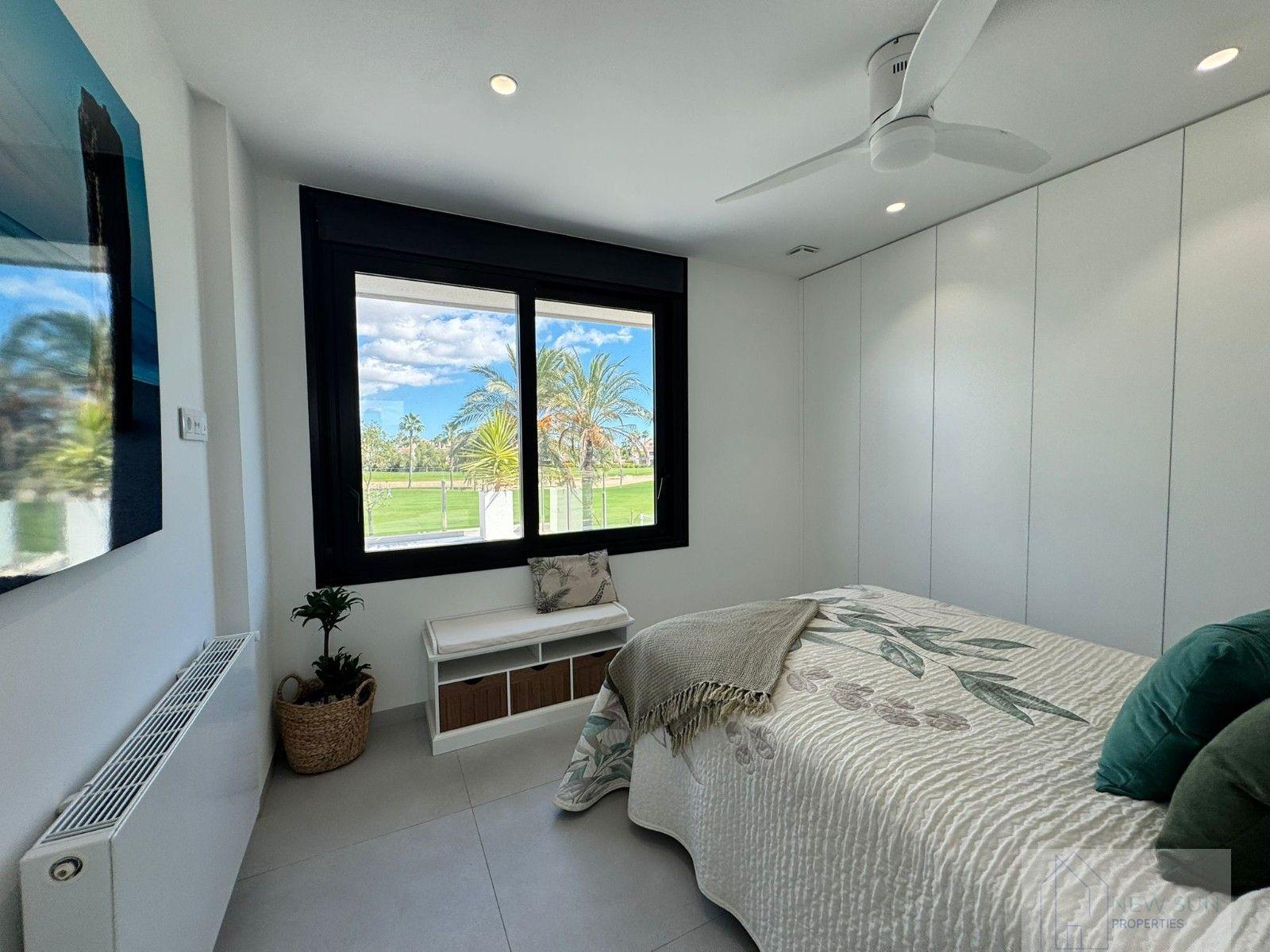 Venta de villa en Pilar de la Horadada