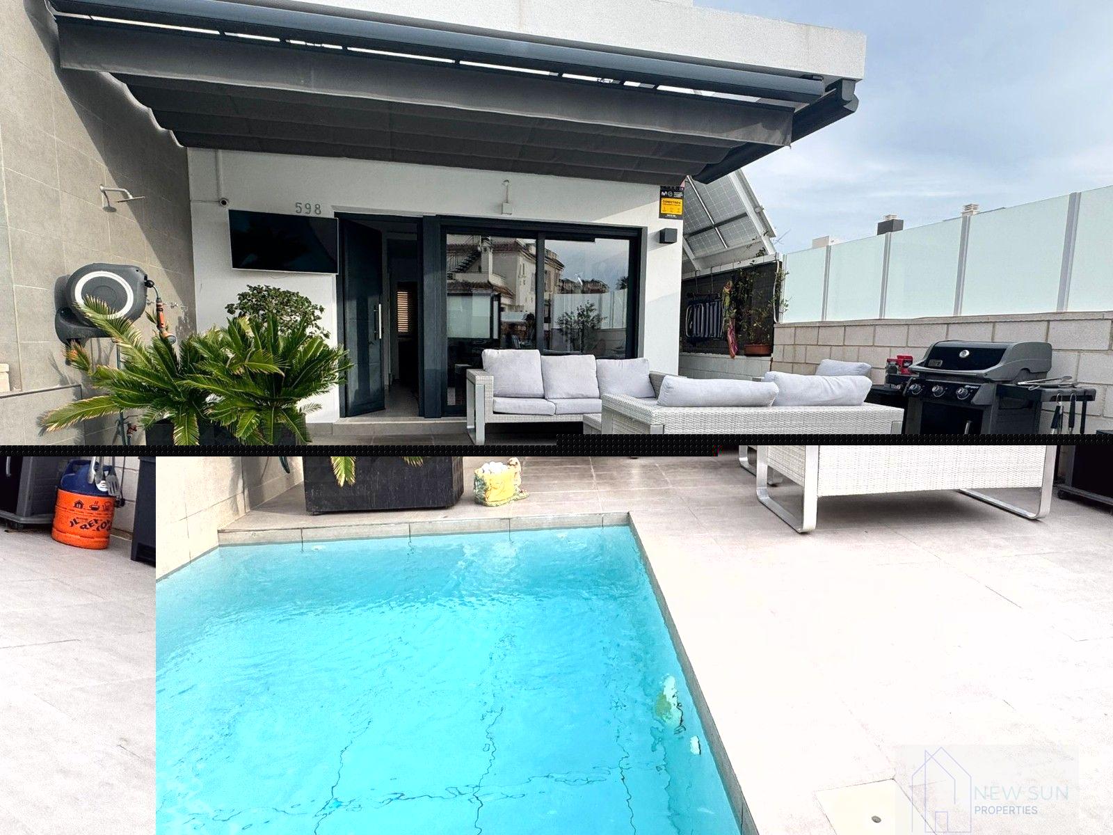 Venta de chalet en Orihuela Costa