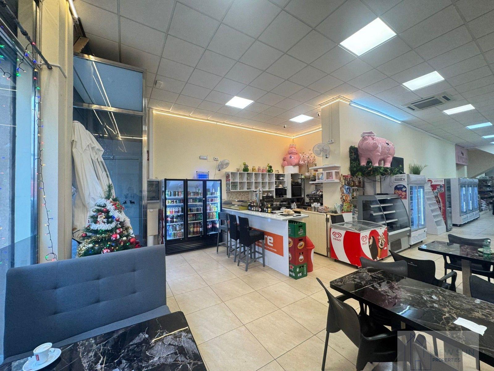 Venta de local en Torrevieja