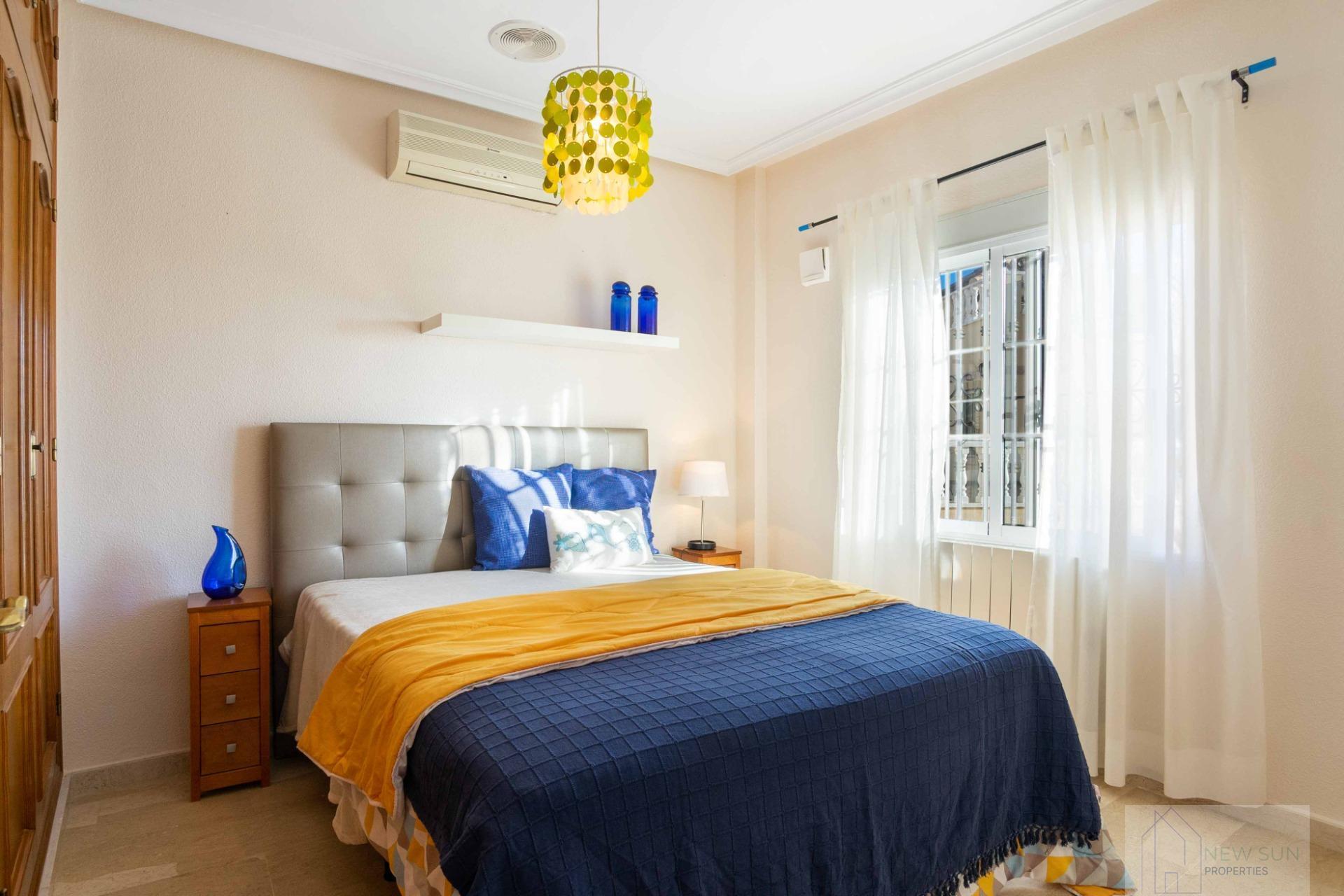 Venta de villa en Orihuela Costa