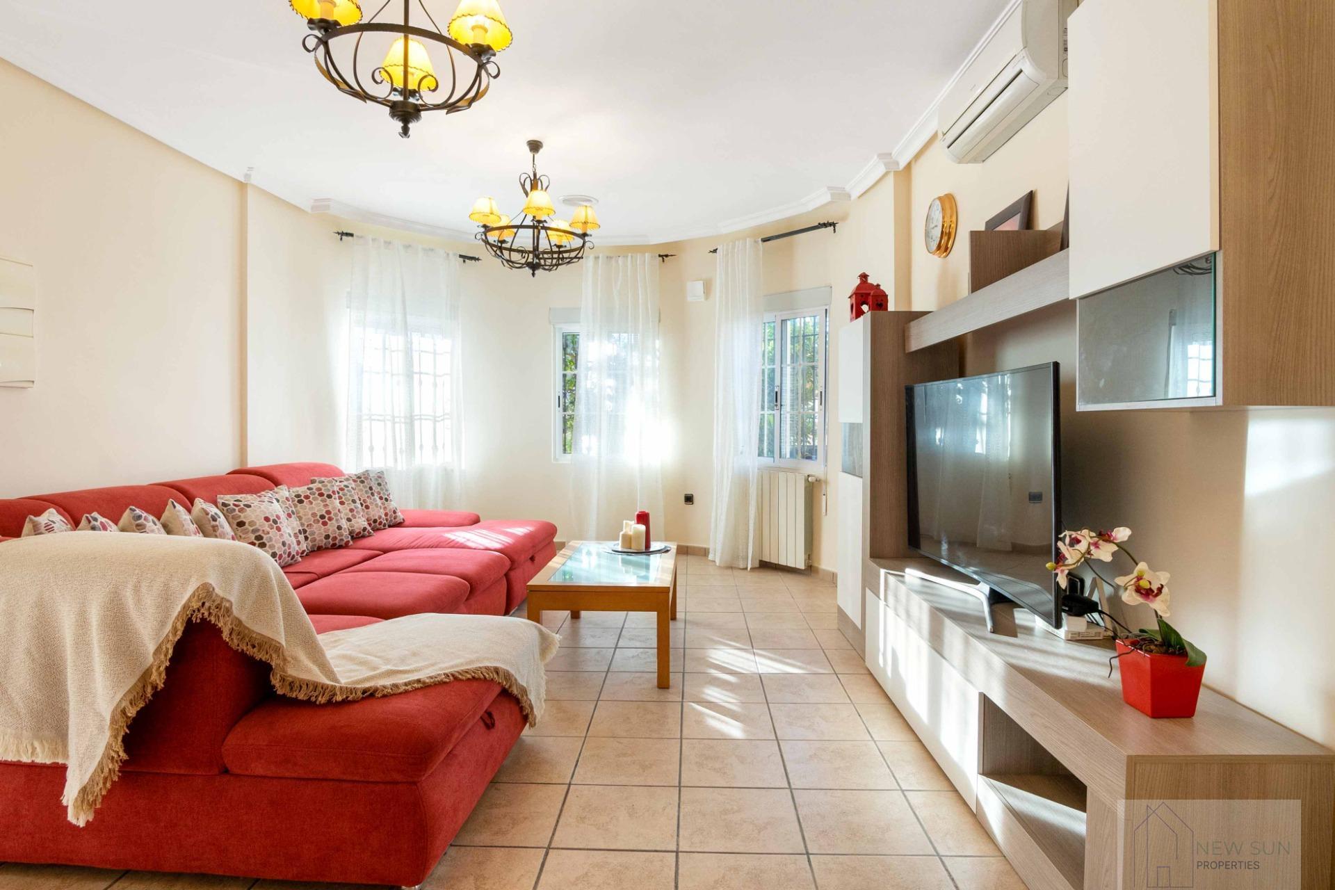 Venta de villa en Orihuela Costa