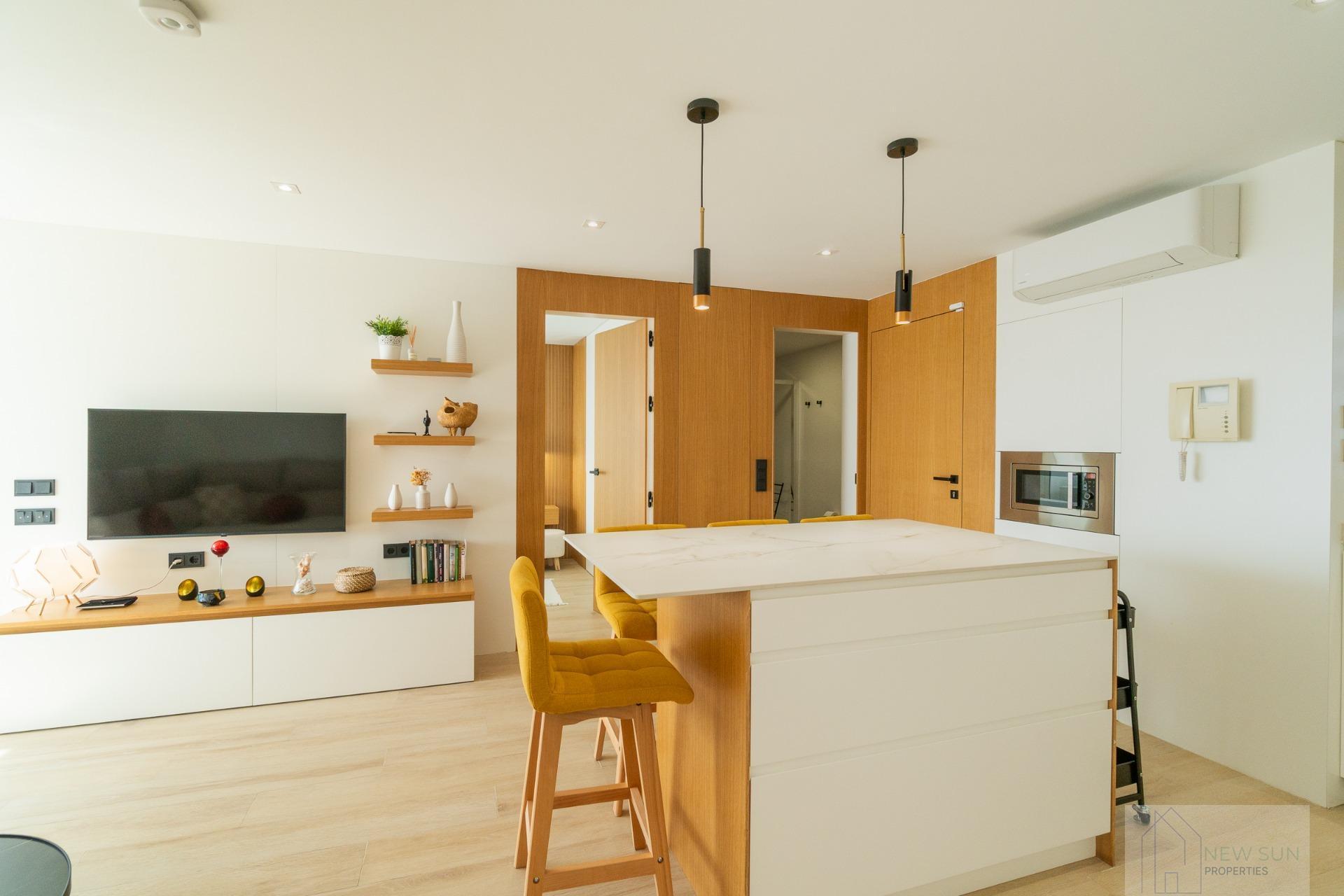 For sale of apartment in Guardamar del Segura