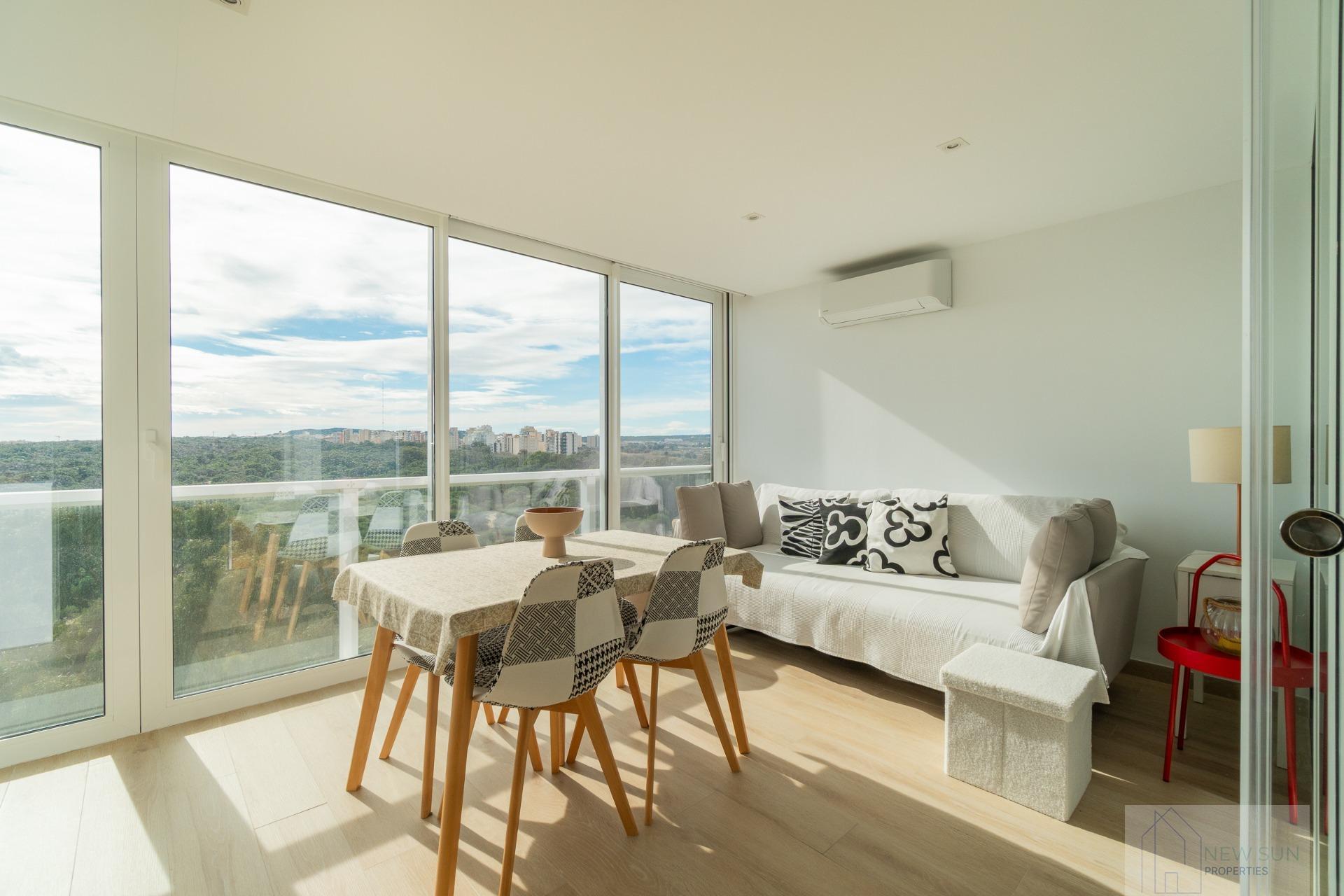 For sale of apartment in Guardamar del Segura