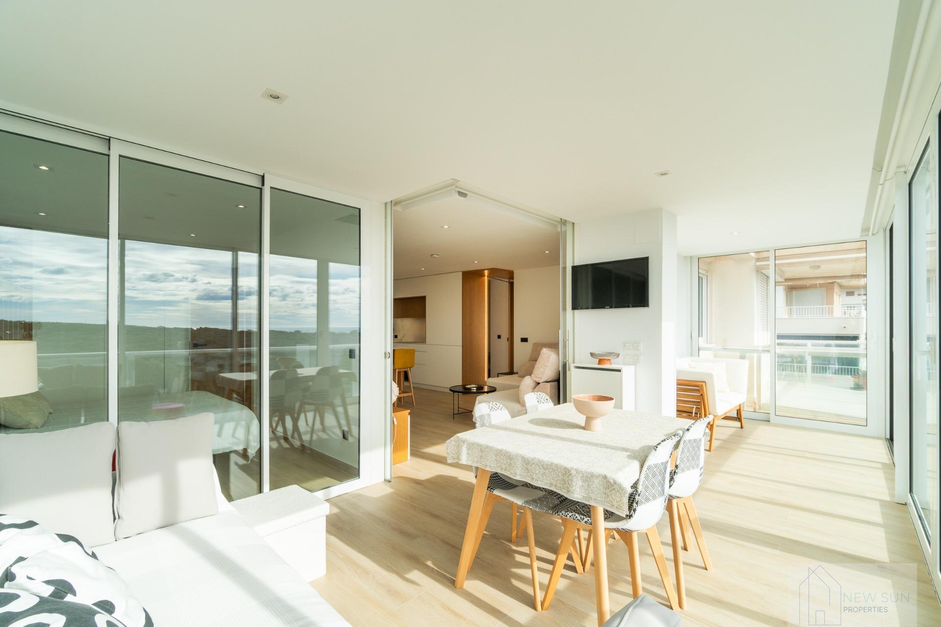 For sale of apartment in Guardamar del Segura