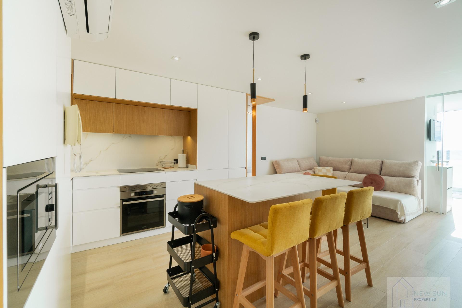 For sale of apartment in Guardamar del Segura