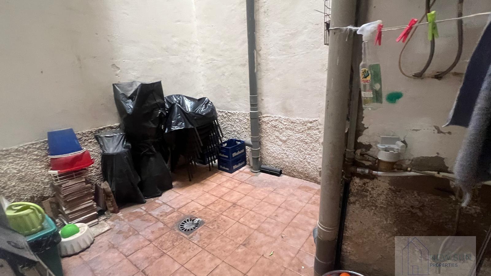 For sale of premises in Torrevieja