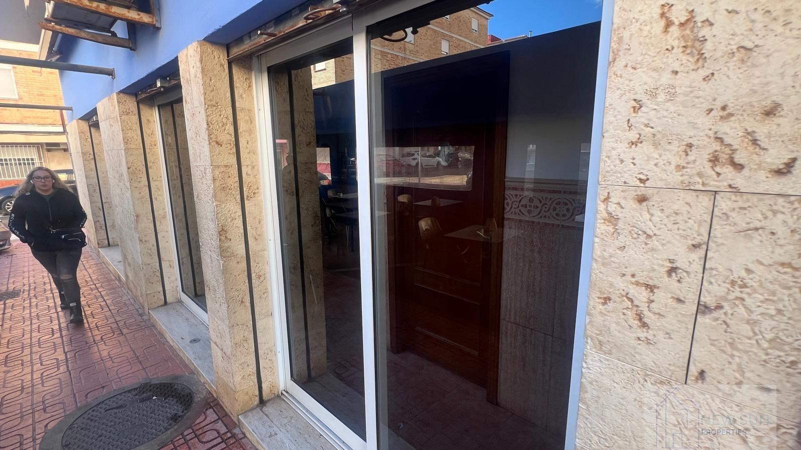 For sale of premises in Torrevieja