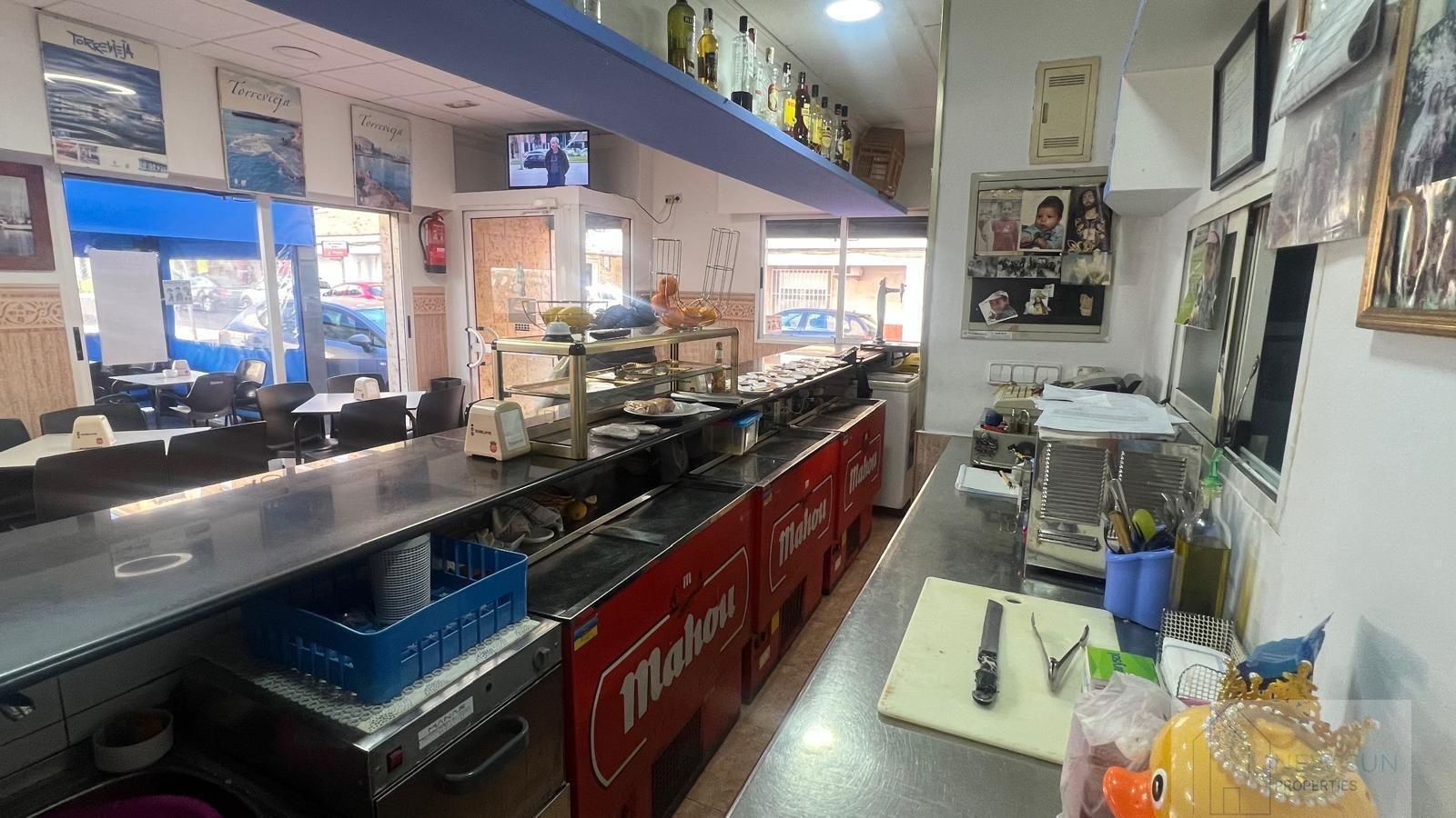 For sale of premises in Torrevieja