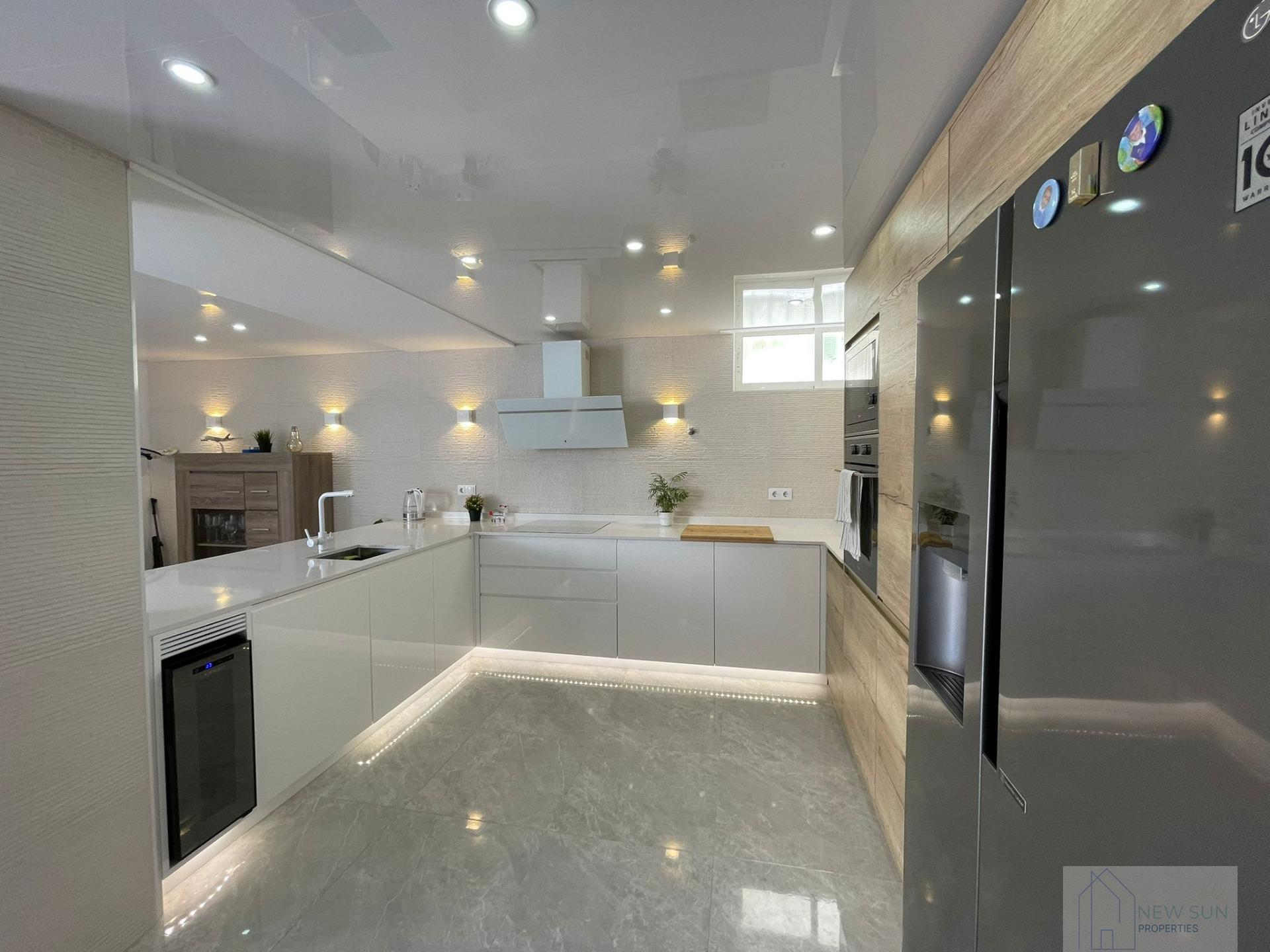 For sale of house in Orihuela Costa