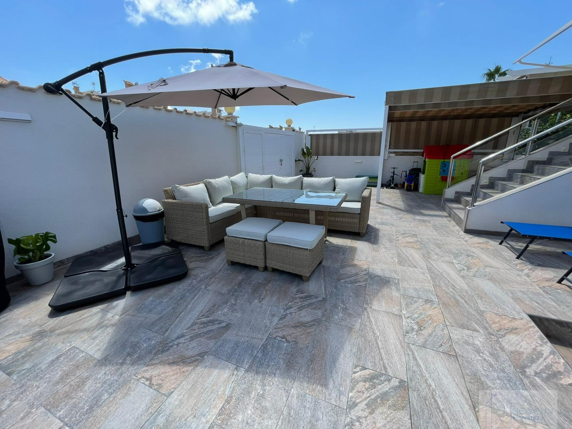 For sale of house in Orihuela Costa