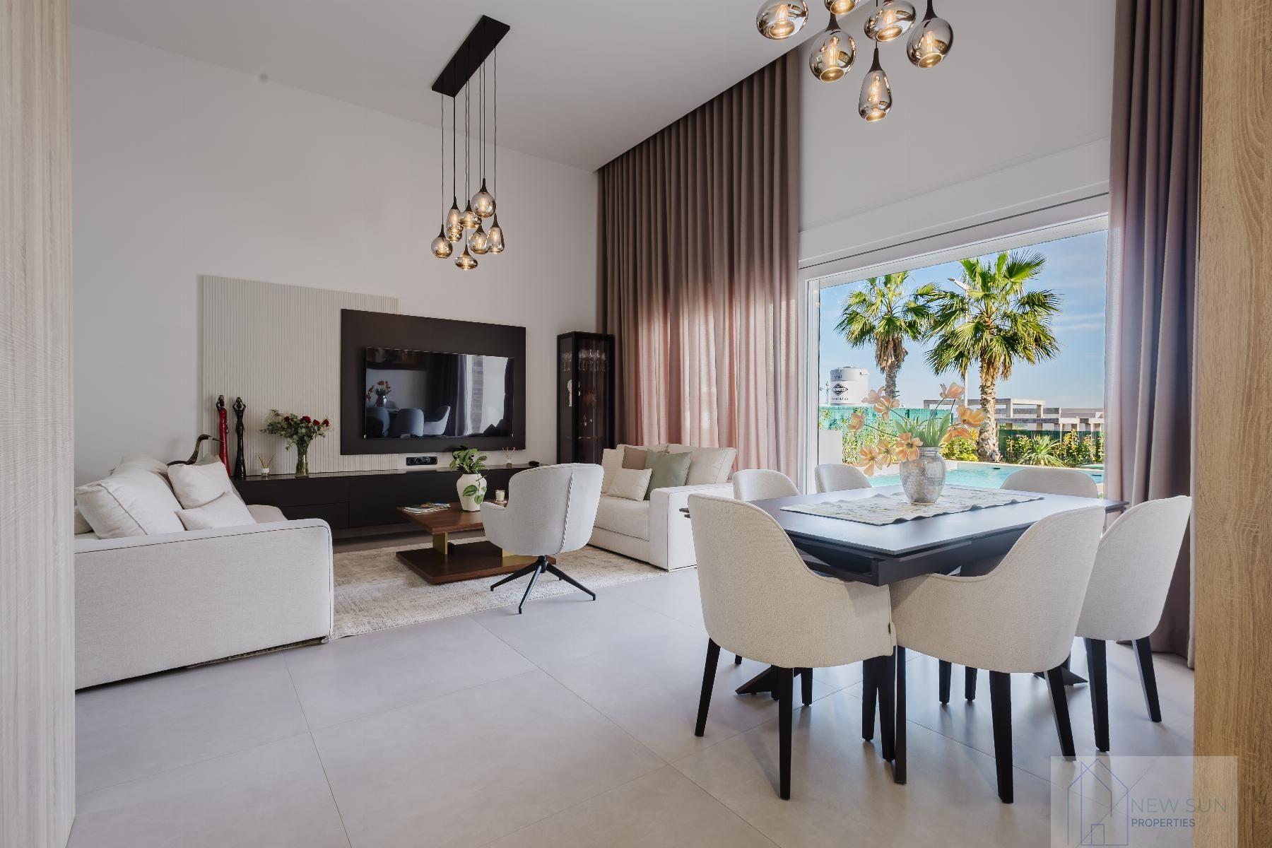 For sale of villa in Algorfa