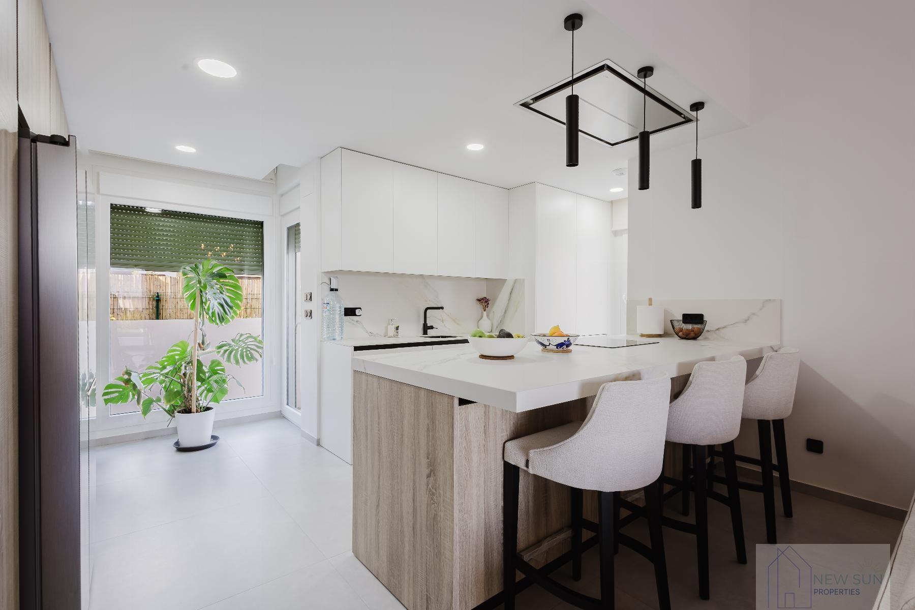 For sale of villa in Algorfa