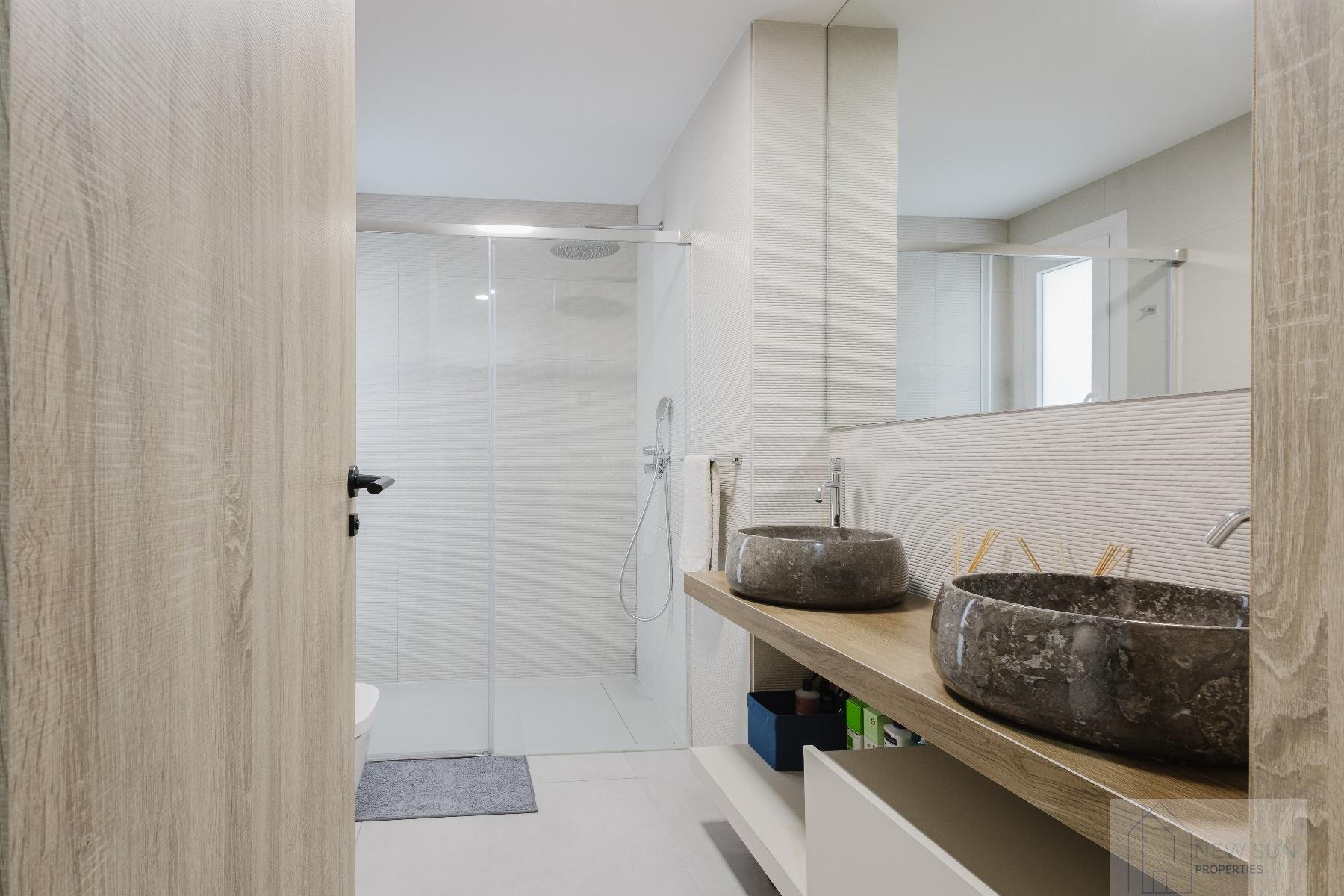 For sale of villa in Algorfa