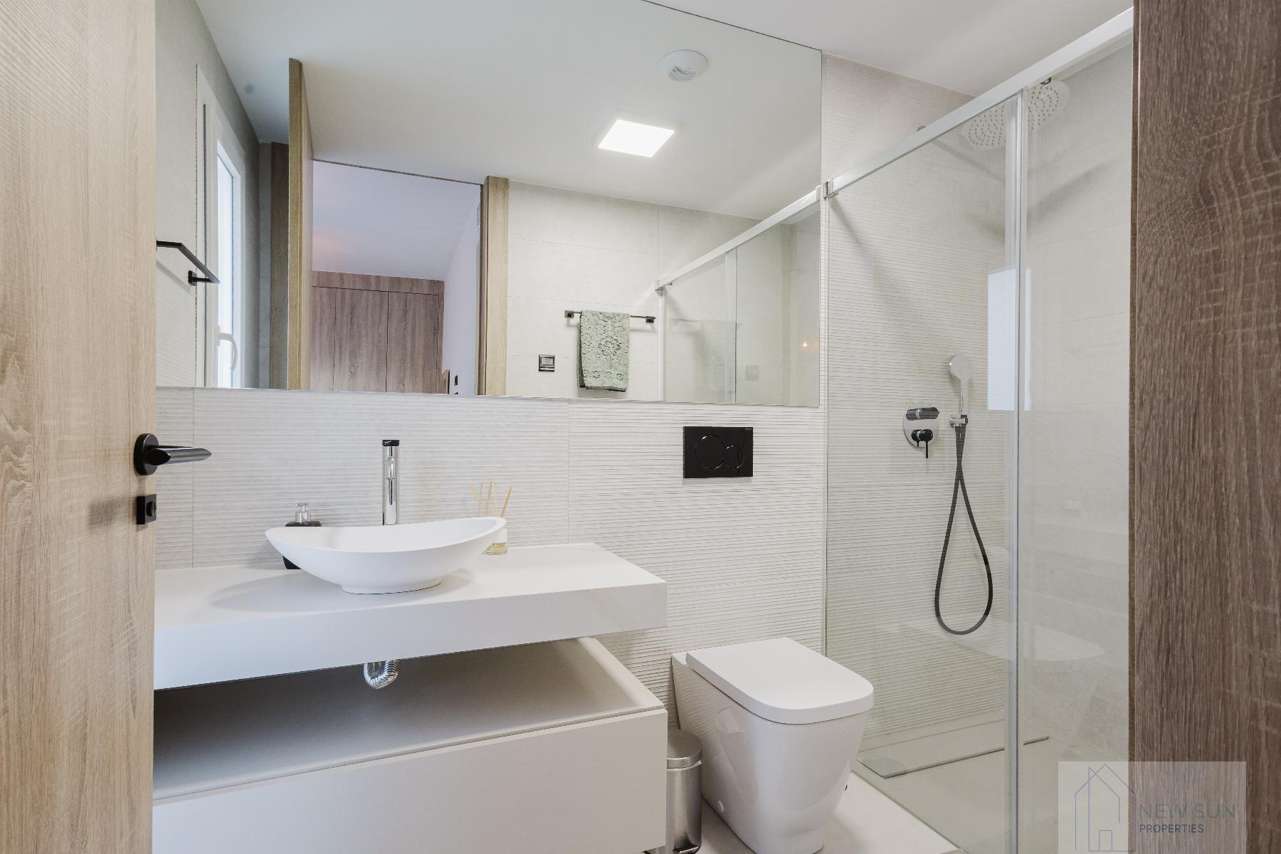 For sale of villa in Algorfa