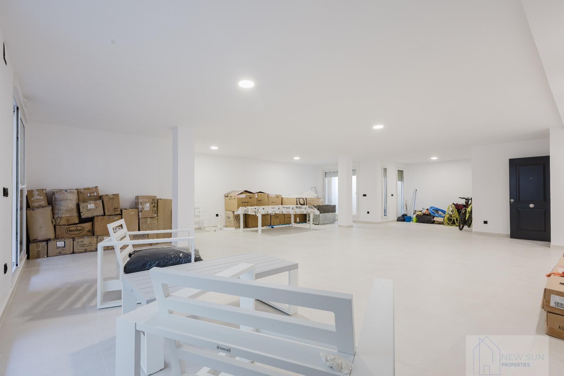 For sale of villa in Algorfa