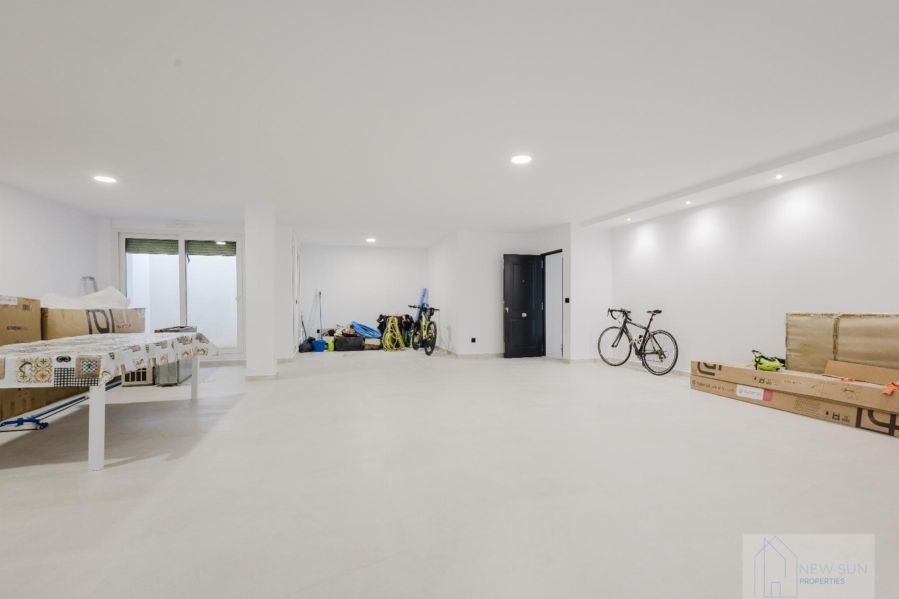 For sale of villa in Algorfa