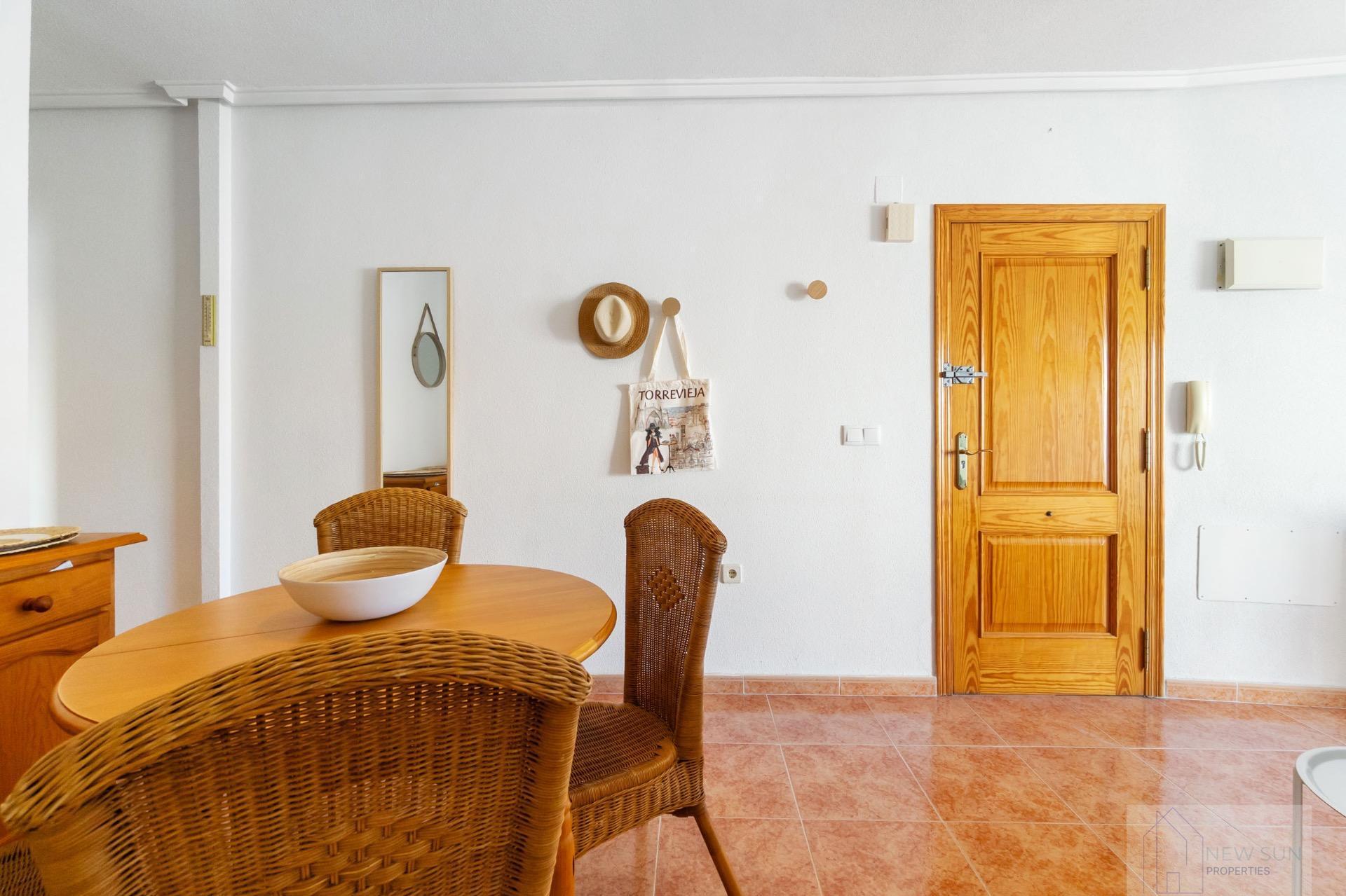 For sale of penthouse in Torrevieja