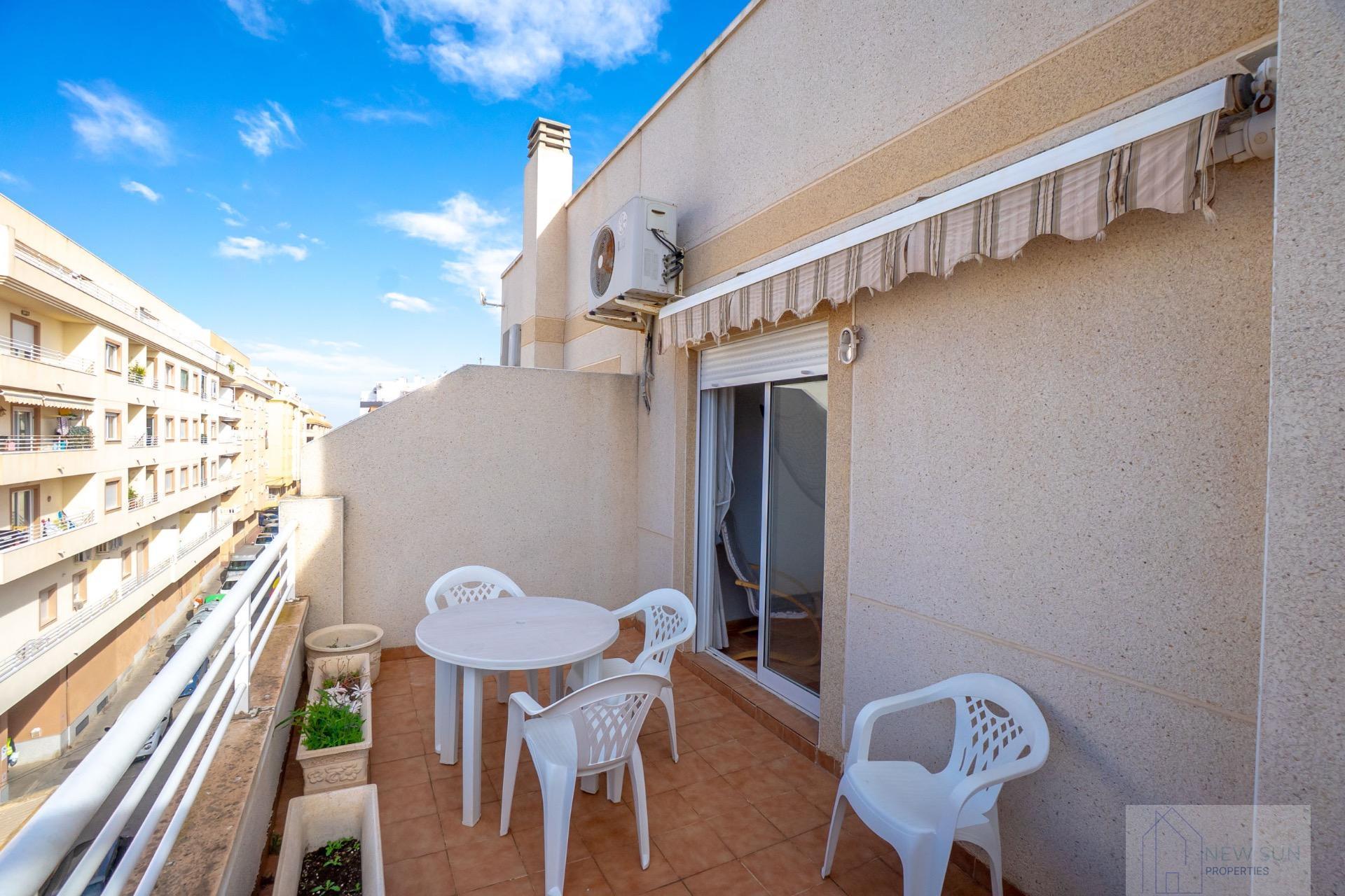 For sale of penthouse in Torrevieja