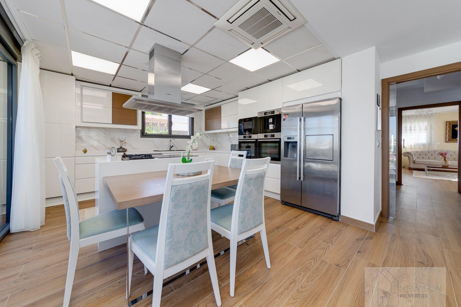 For sale of villa in Torrevieja